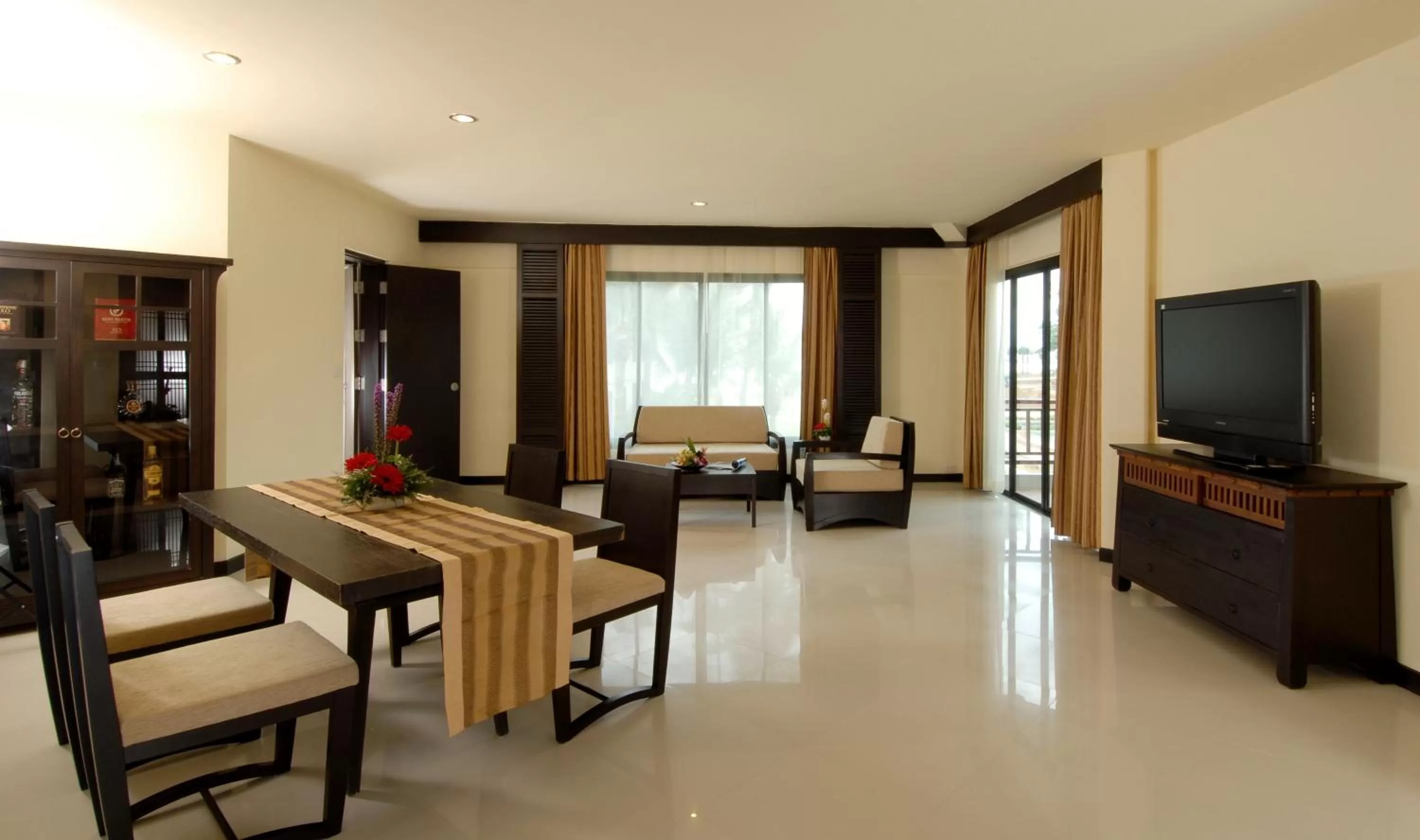Photo of the whole room in The Nouveau Chumphon Beach Resort And Golf