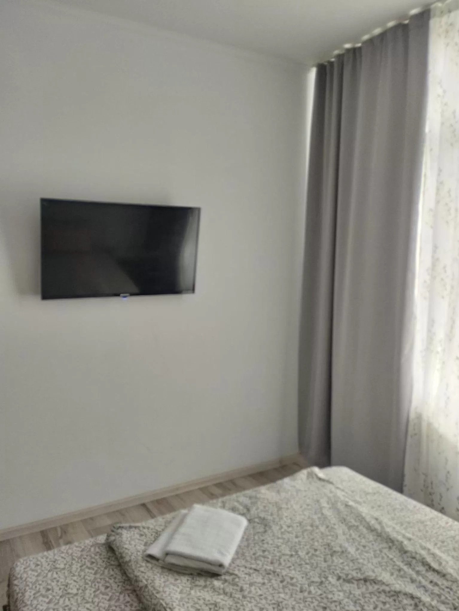Bed, TV/Entertainment Center in PARK-hotel