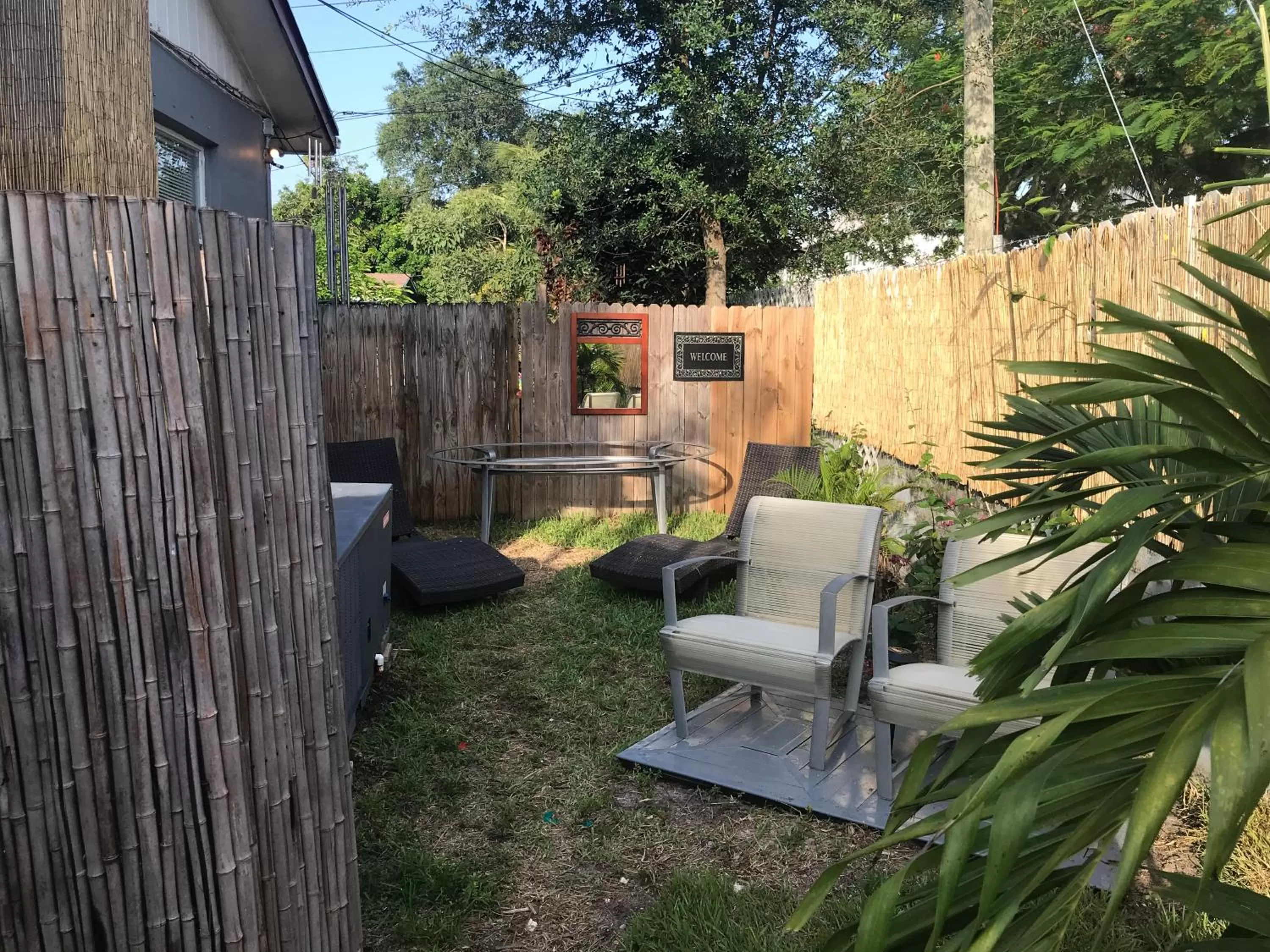 Garden in INN LEATHER GUEST HOUSE-GAY MALE ONLY