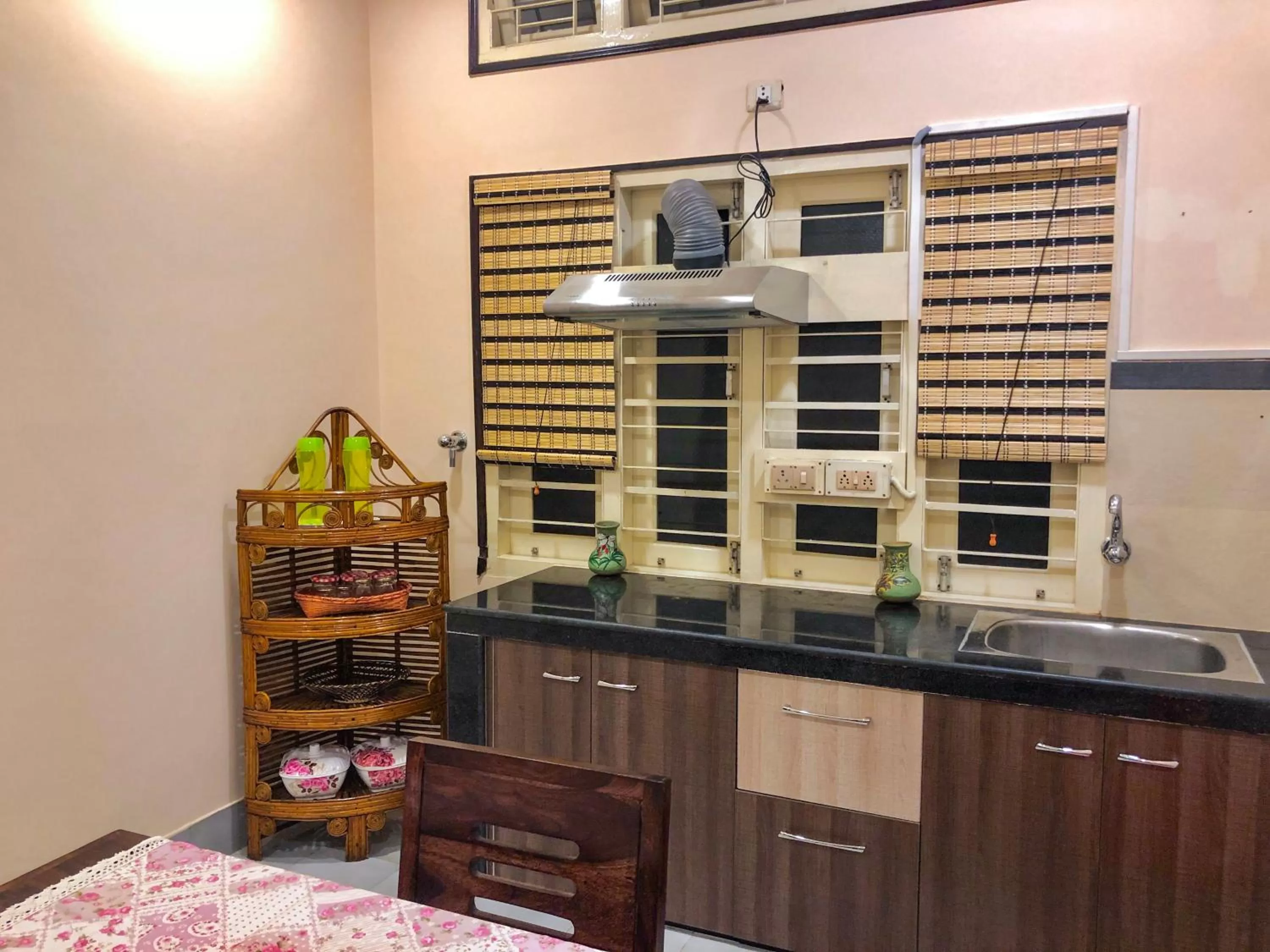 Kitchen/Kitchenette in Bougainvillea