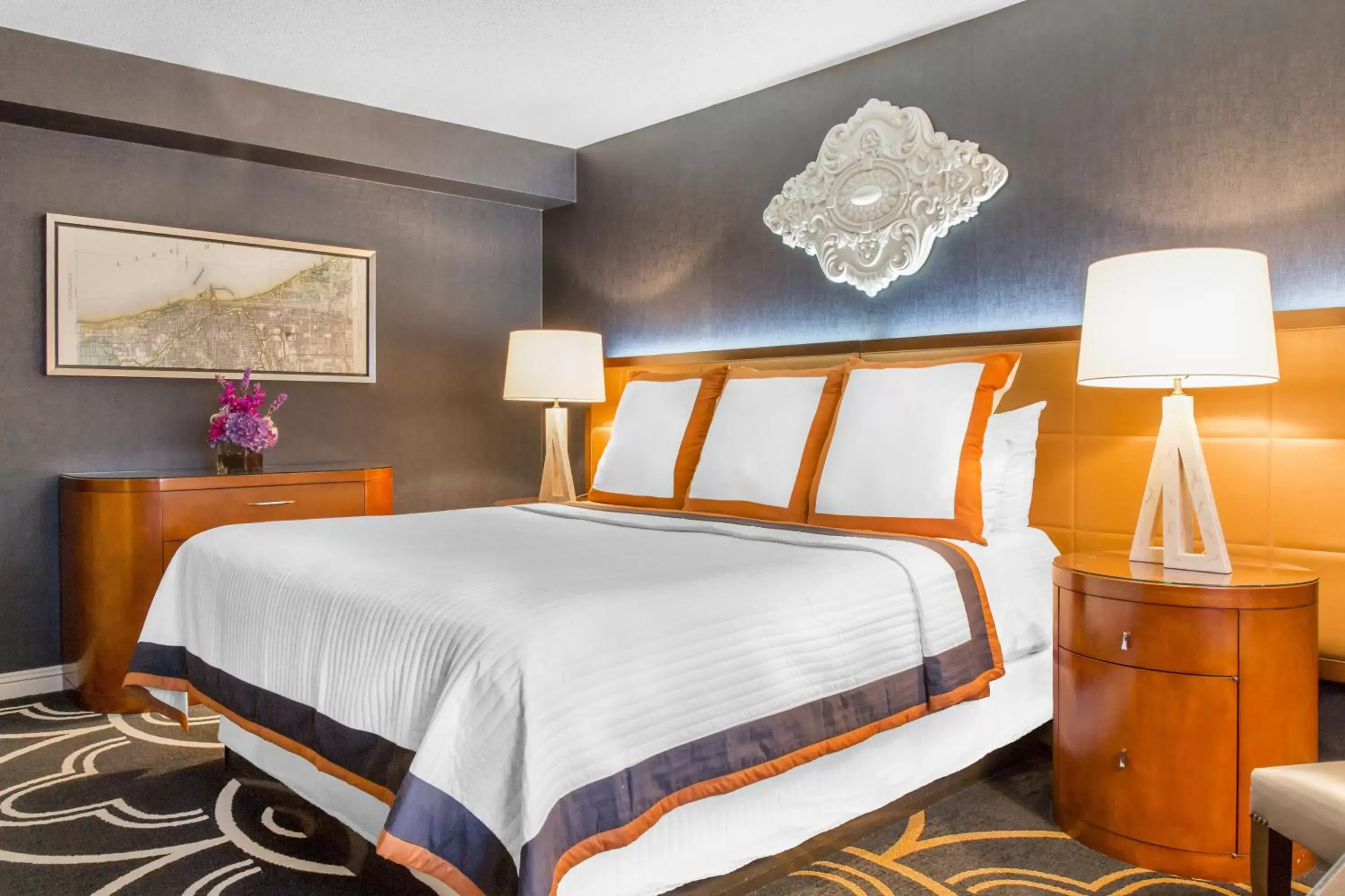 Executive Suite - 1 King Bed in Omni Chicago All Suites Hotel-Magnificent Mile Executive Suite - 1 King Bed in Omni Chicago All Suites Hotel-Magnificent Mile