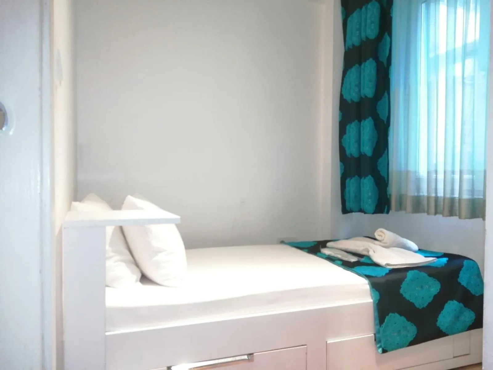 Bedroom in Minel Hotel