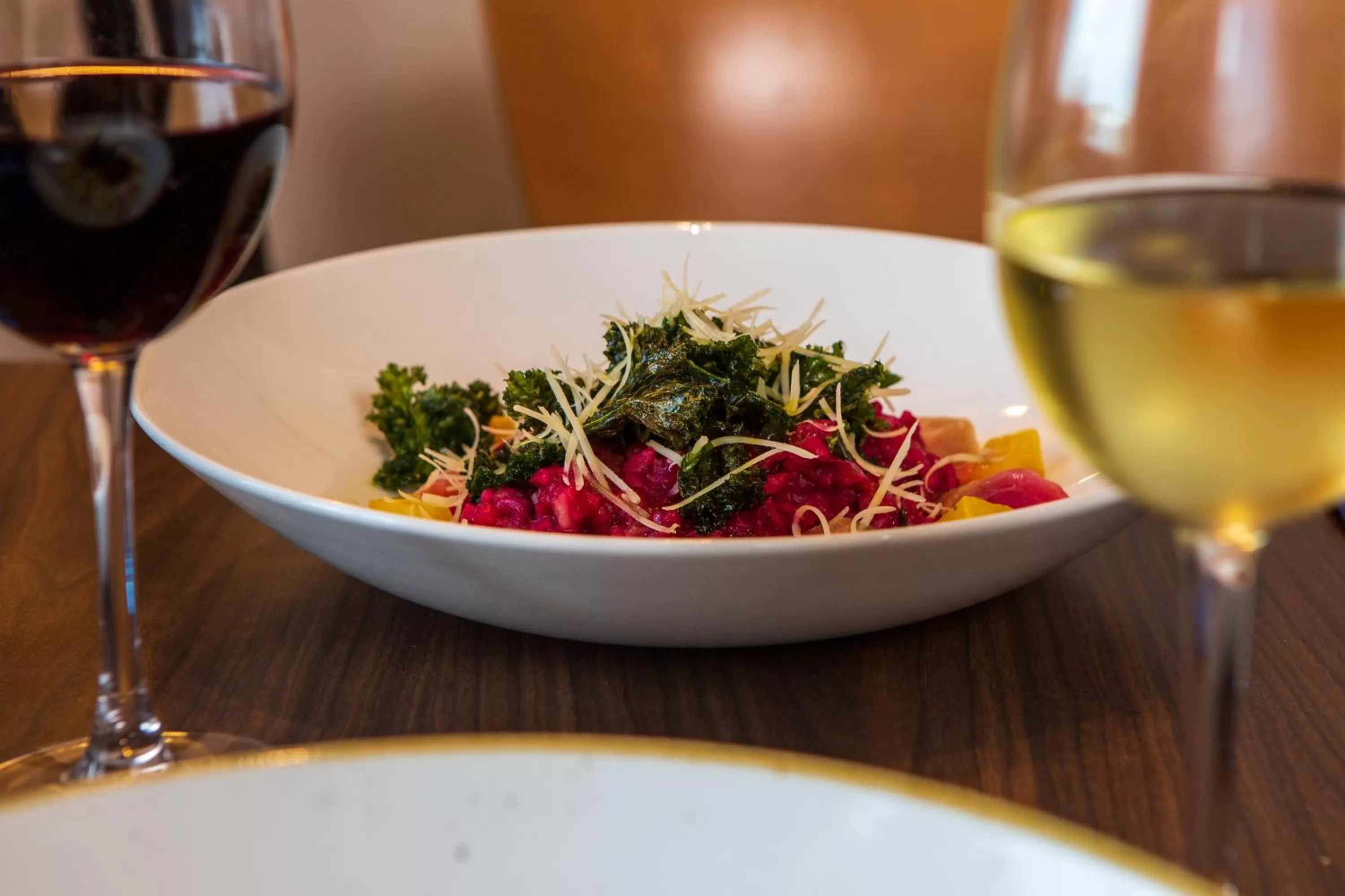 Restaurant/places to eat in The White Lion Hotel