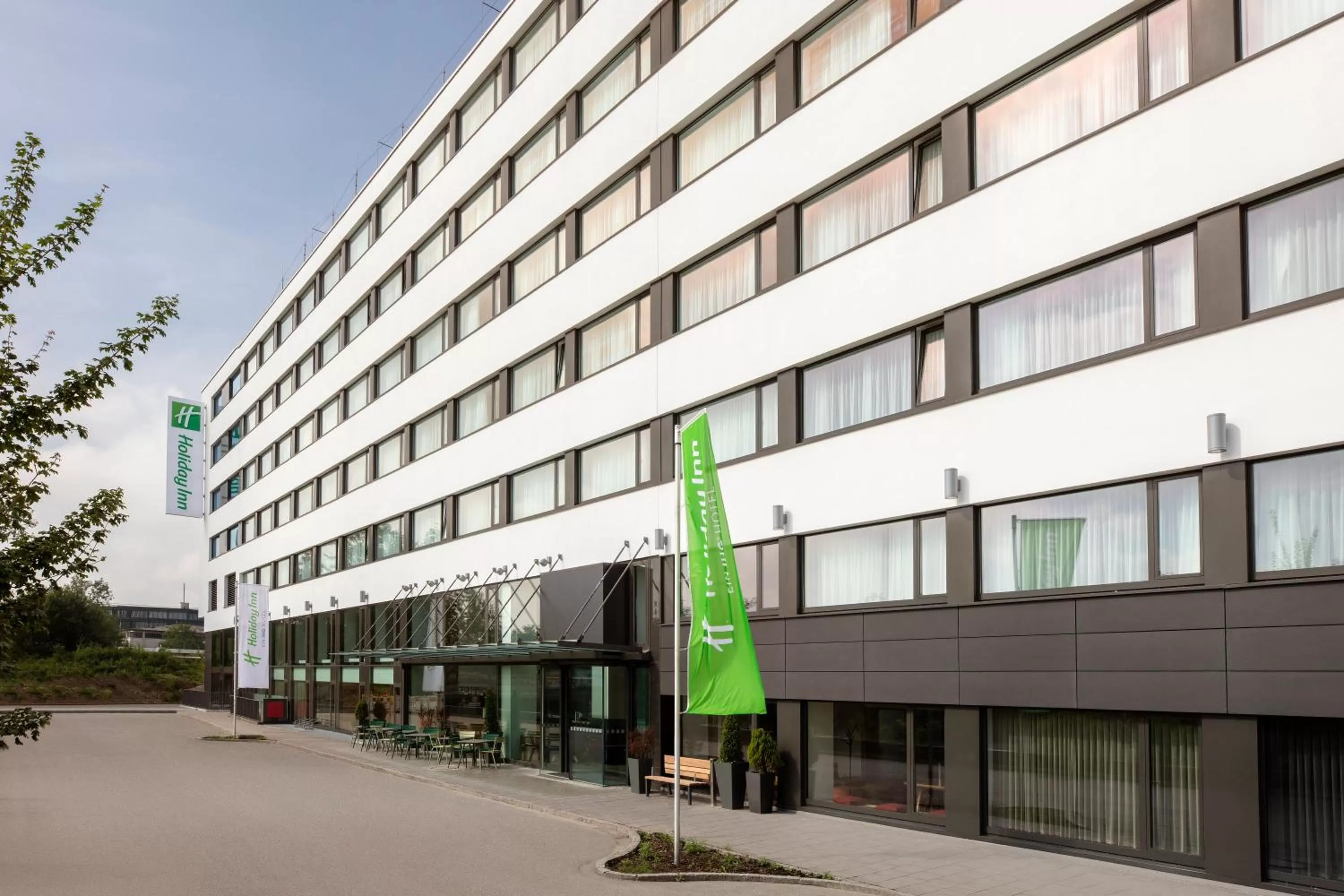 Property building in Holiday Inn Munich - Leuchtenbergring by IHG
