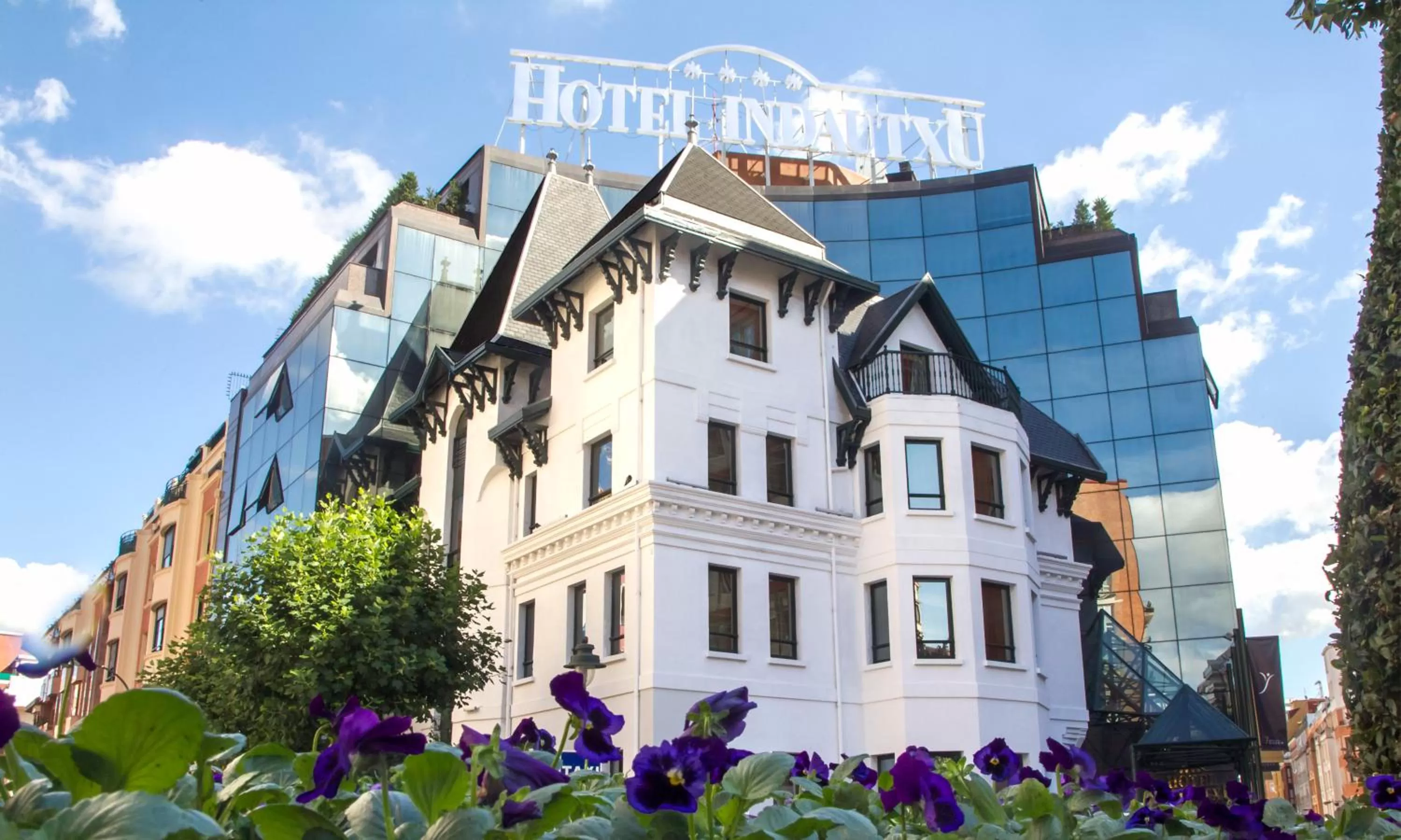 Facade/entrance in Hotel Silken Indautxu