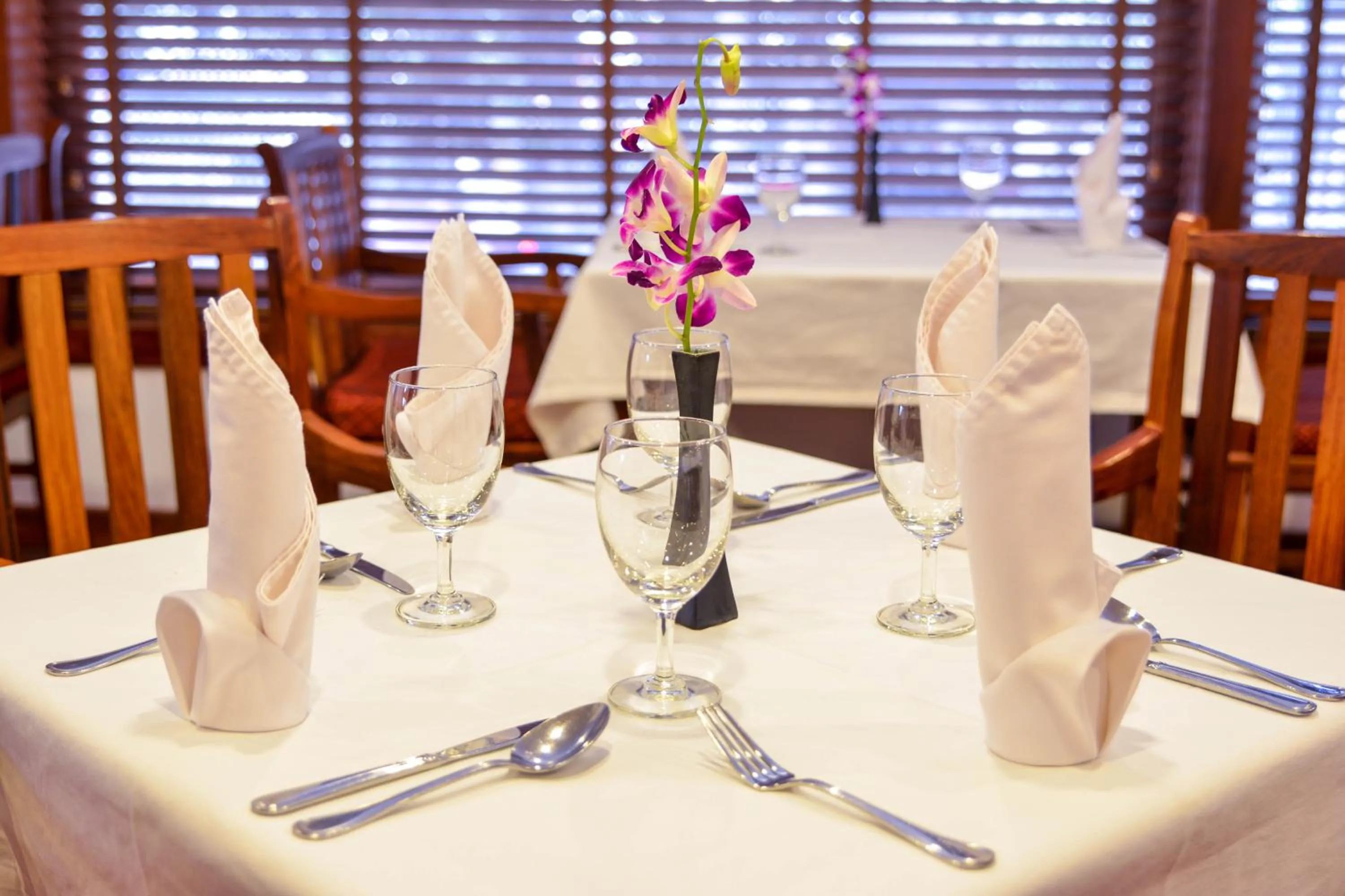 Restaurant/places to eat in Cheathata CTA Hotel Siem Reap