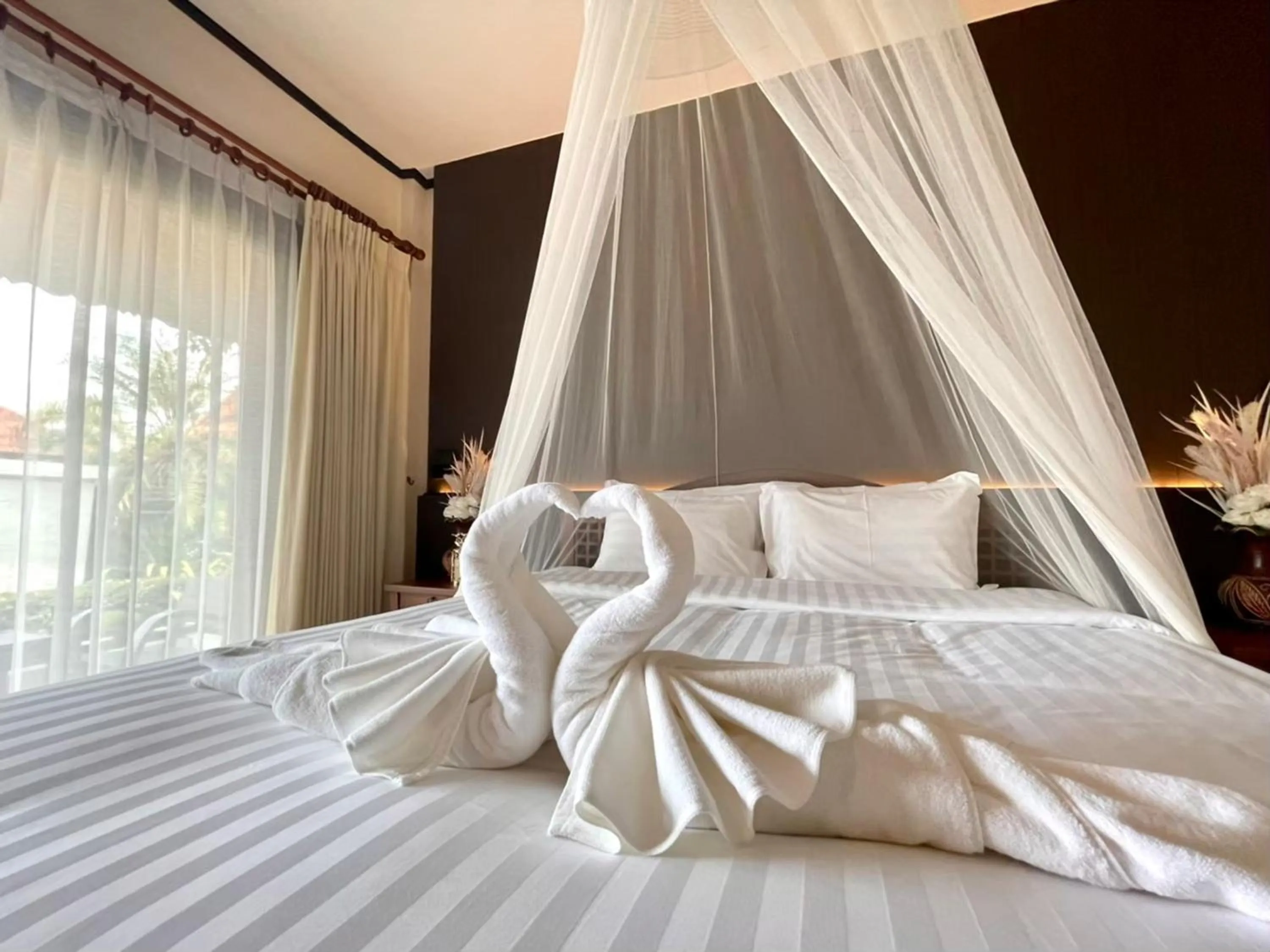 Bed in Na Mantra Resort
