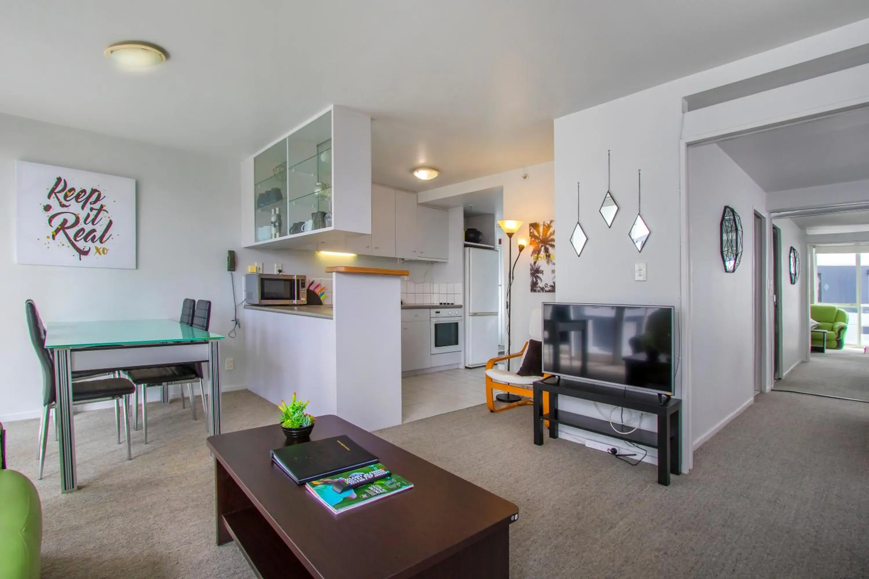 Deluxe Family Suite in Crown on Cintra Lane Deluxe Family Suite in Crown on Cintra Lane