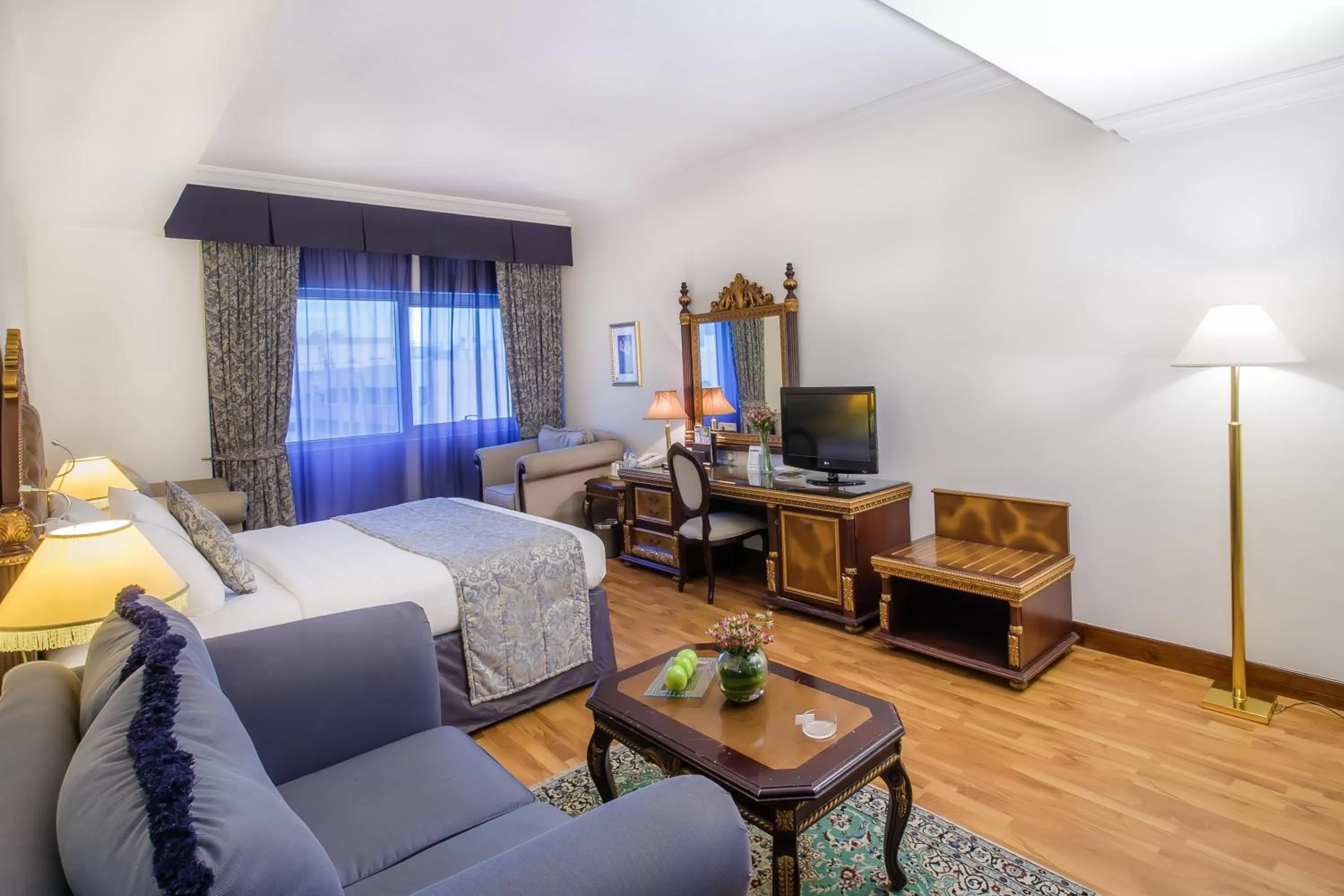 Bedroom, Bed in Grand Excelsior Hotel Bur Dubai