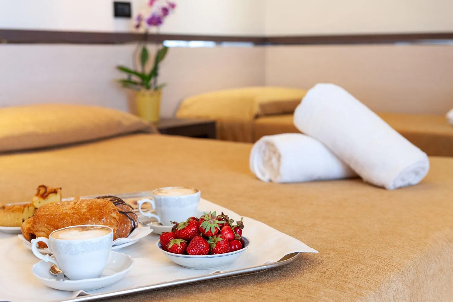 Decorative detail, Bed in Hotel Mondial