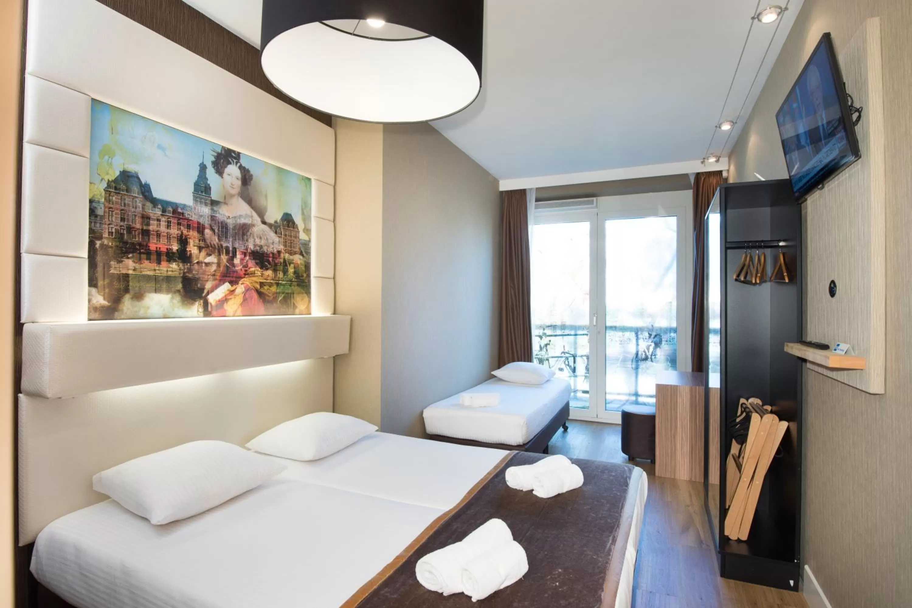 Bed in Hotel Mosaic City Centre