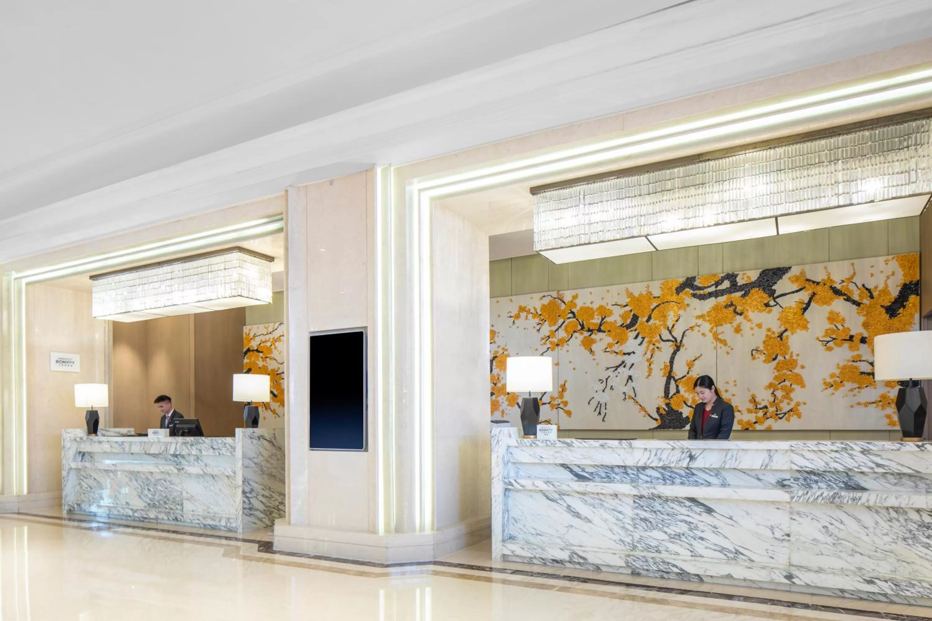 Lobby or reception in Zhejiang Taizhou Marriott Hotel