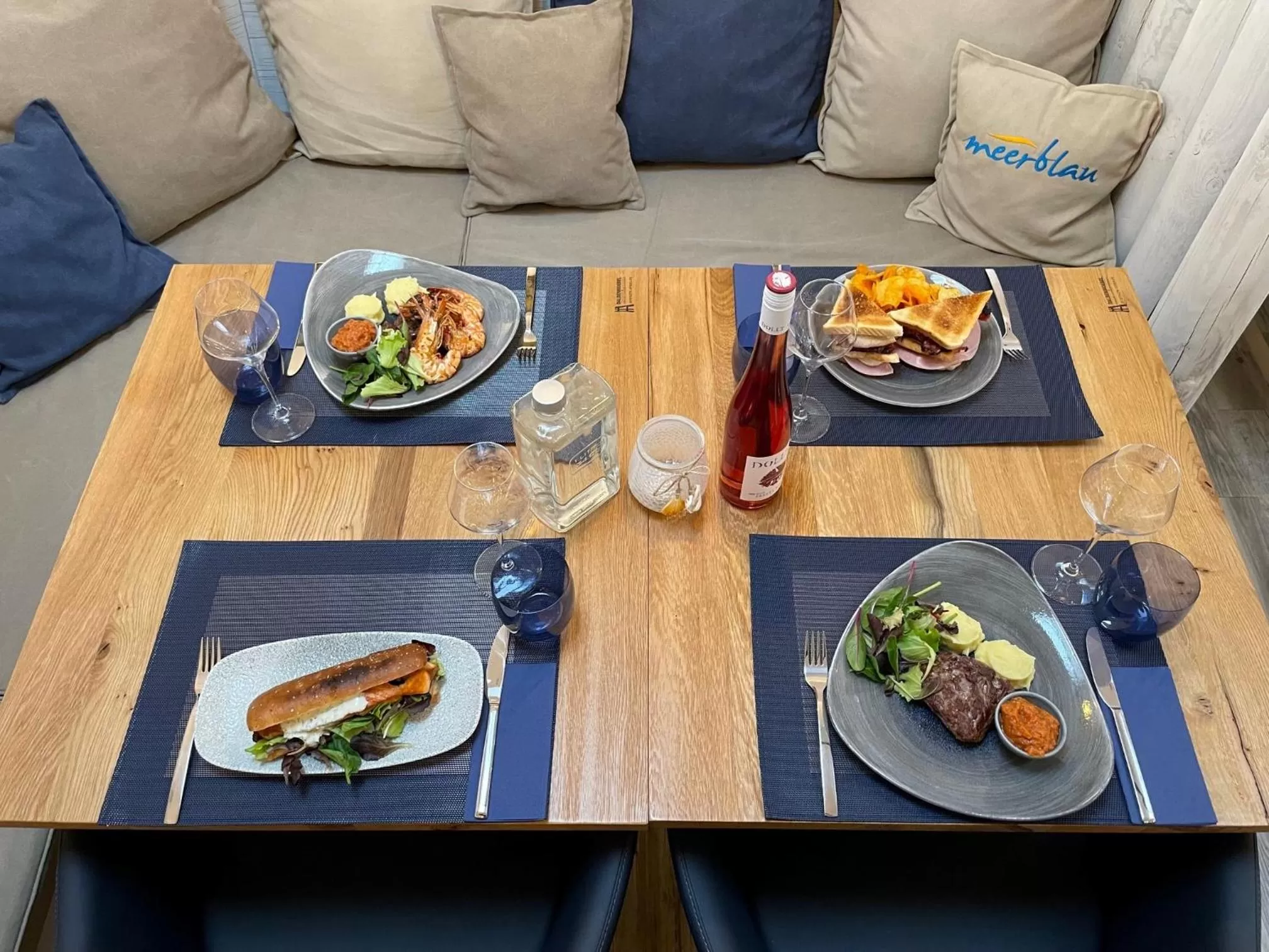 Restaurant/places to eat, Lunch and Dinner in Hotel meerblau