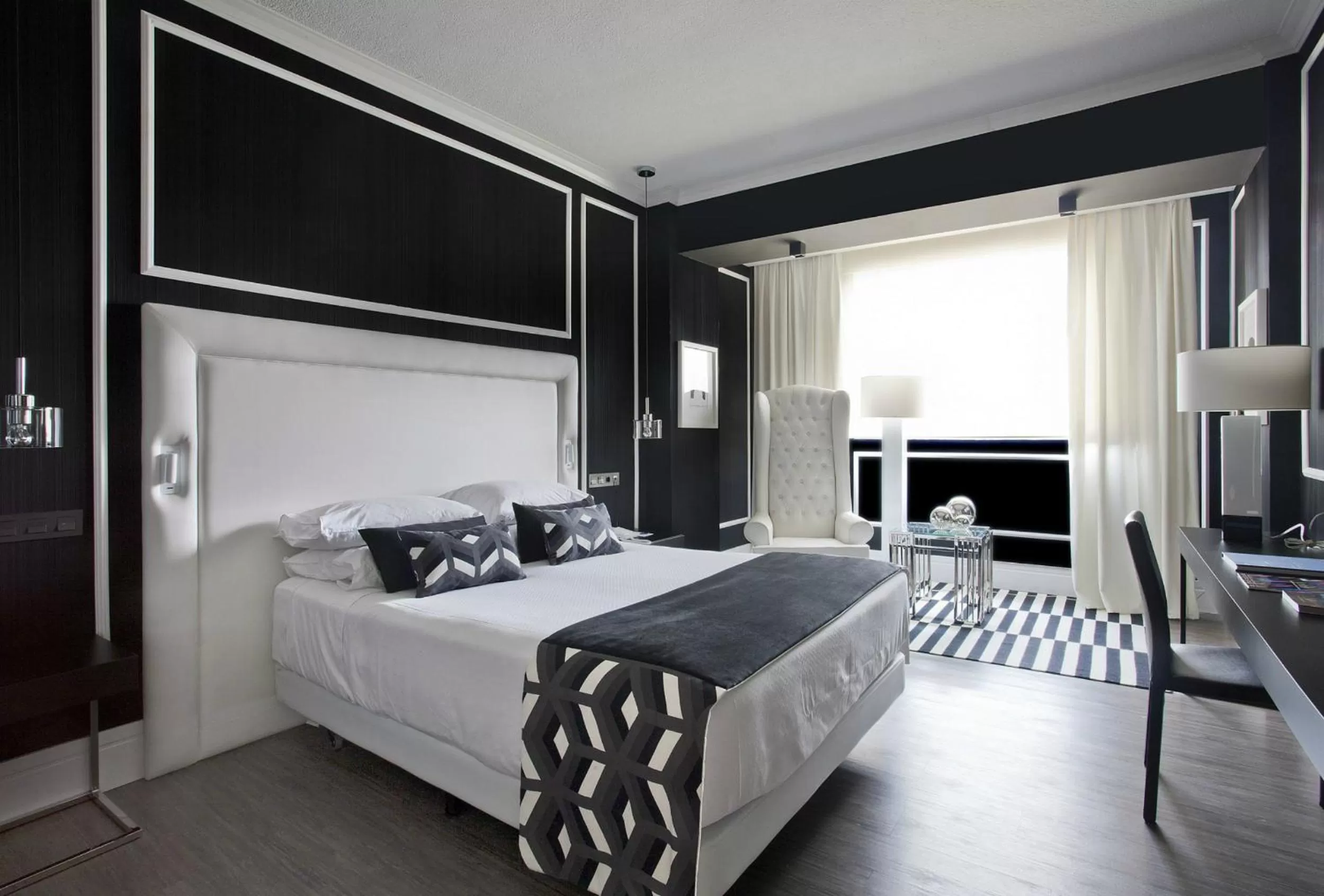 Photo of the whole room, Bed in Hotel Tres Reyes Pamplona