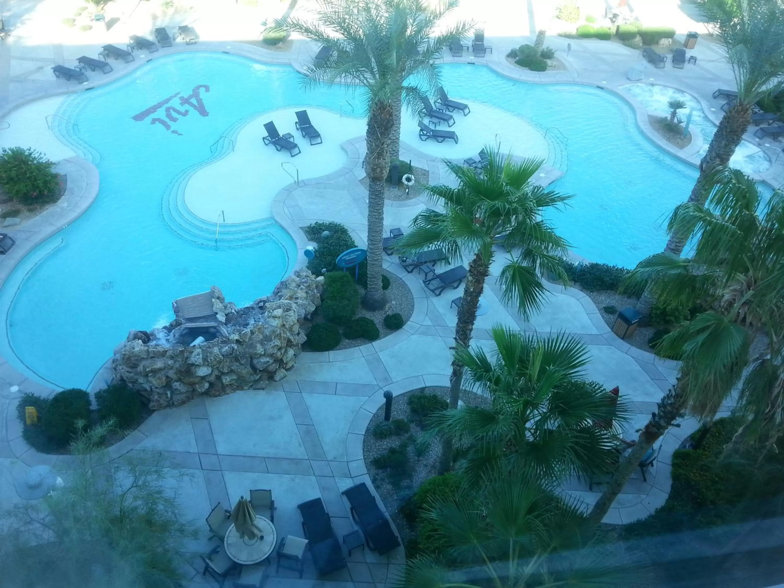Swimming pool in Avi Resort & Casino