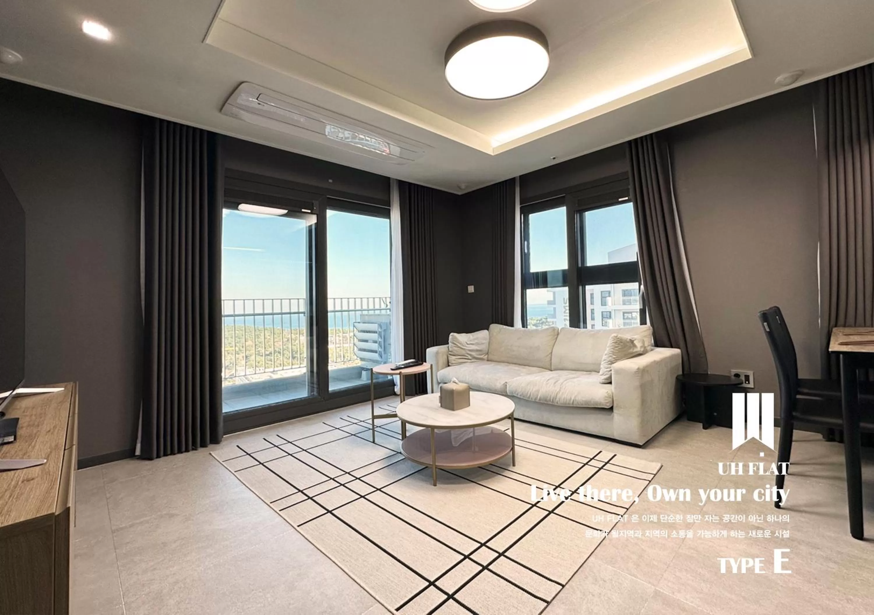 Living room in Y COLLECTION by UH FLAT OSIRIA