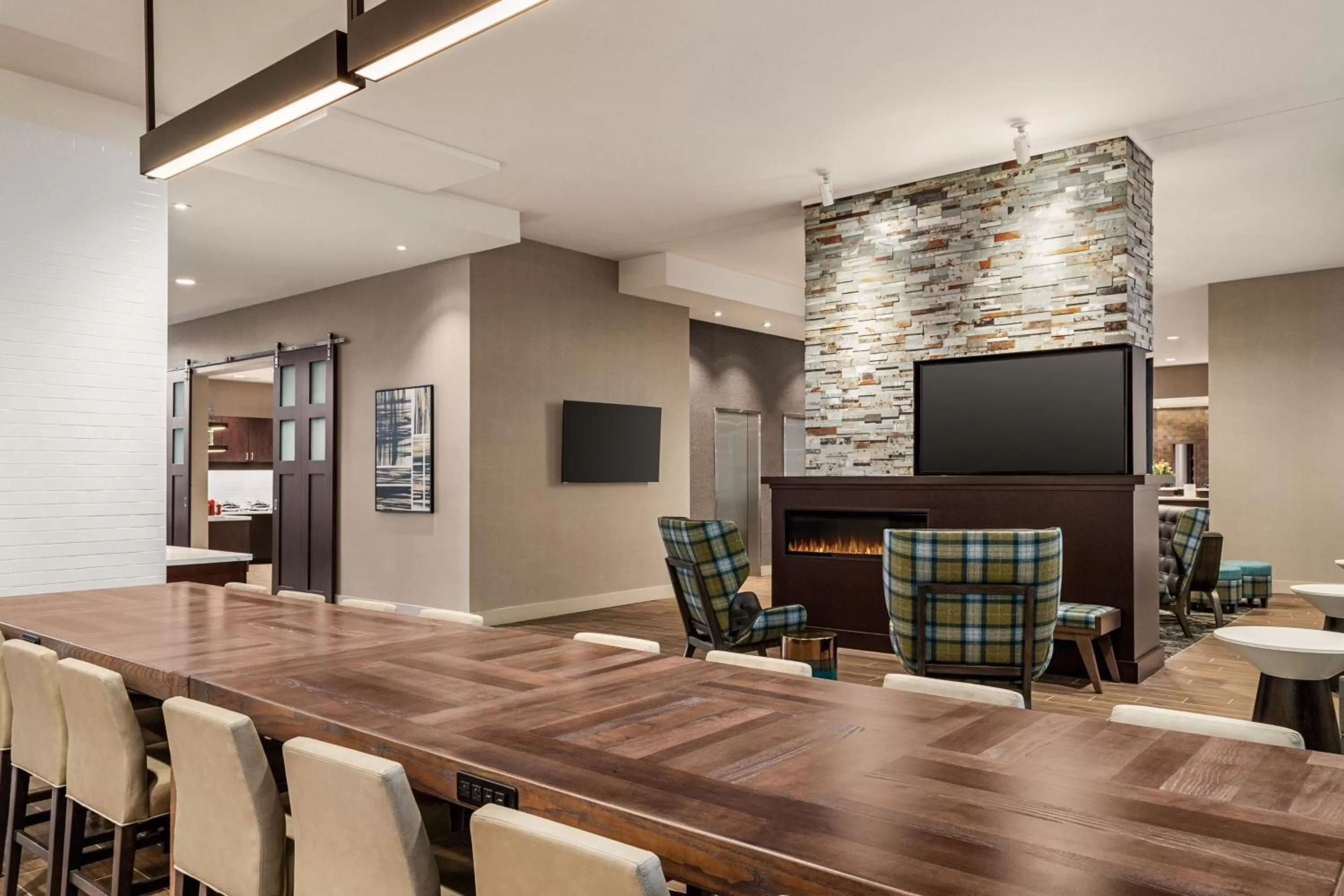 Lobby or reception in Residence Inn by Marriott New York JFK Airport