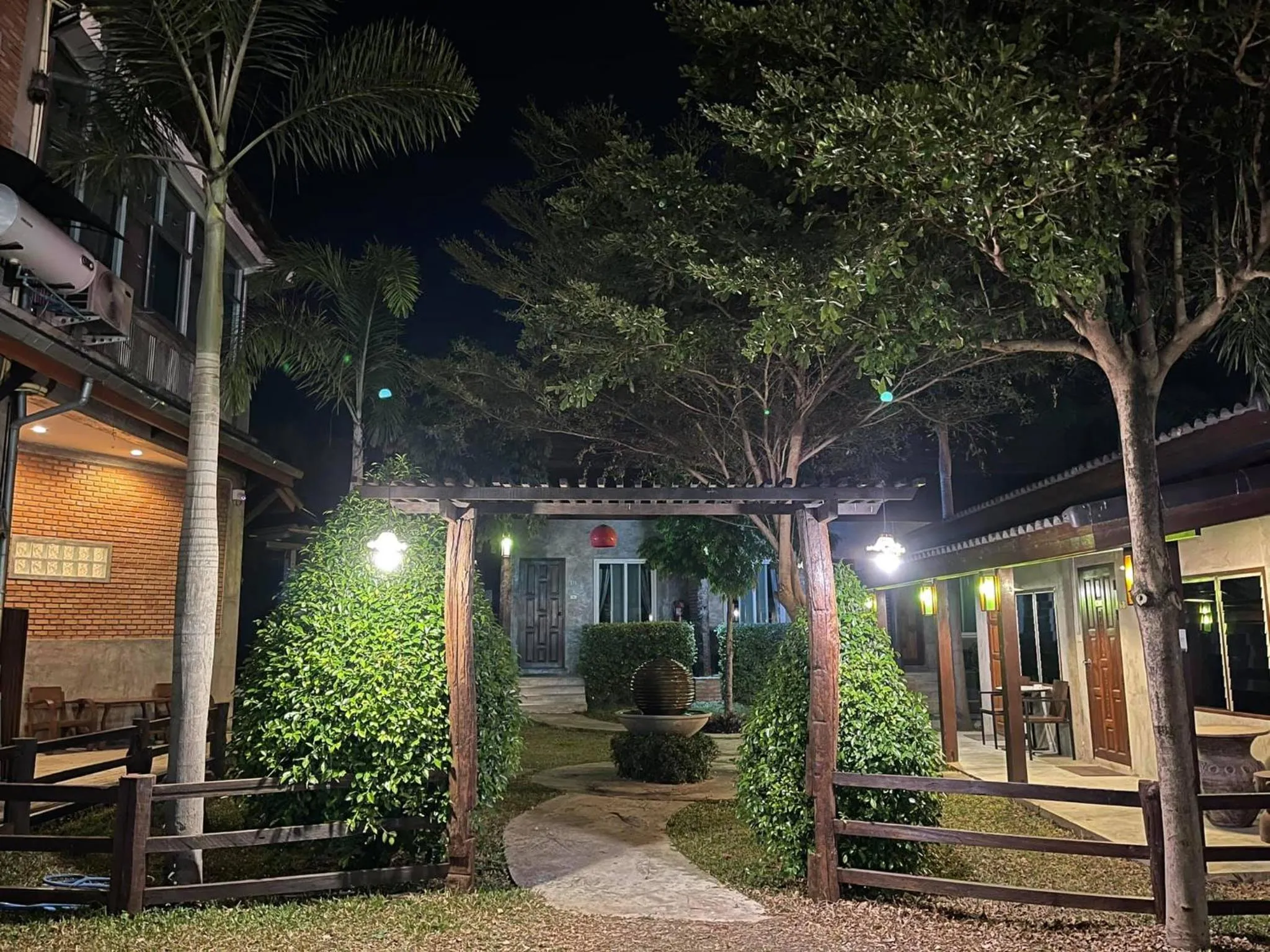 Property building in Home Inn Pai Garden