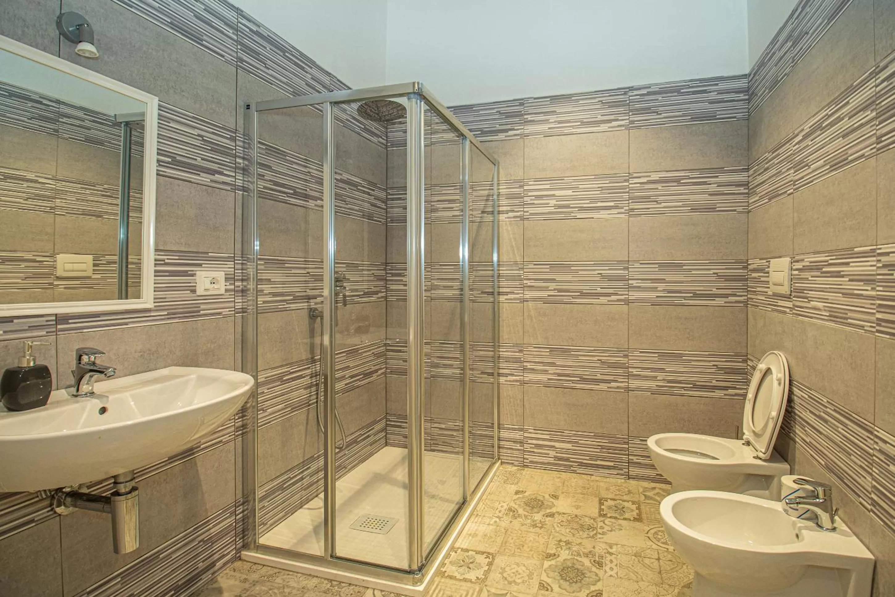 Bathroom in suebi rooms