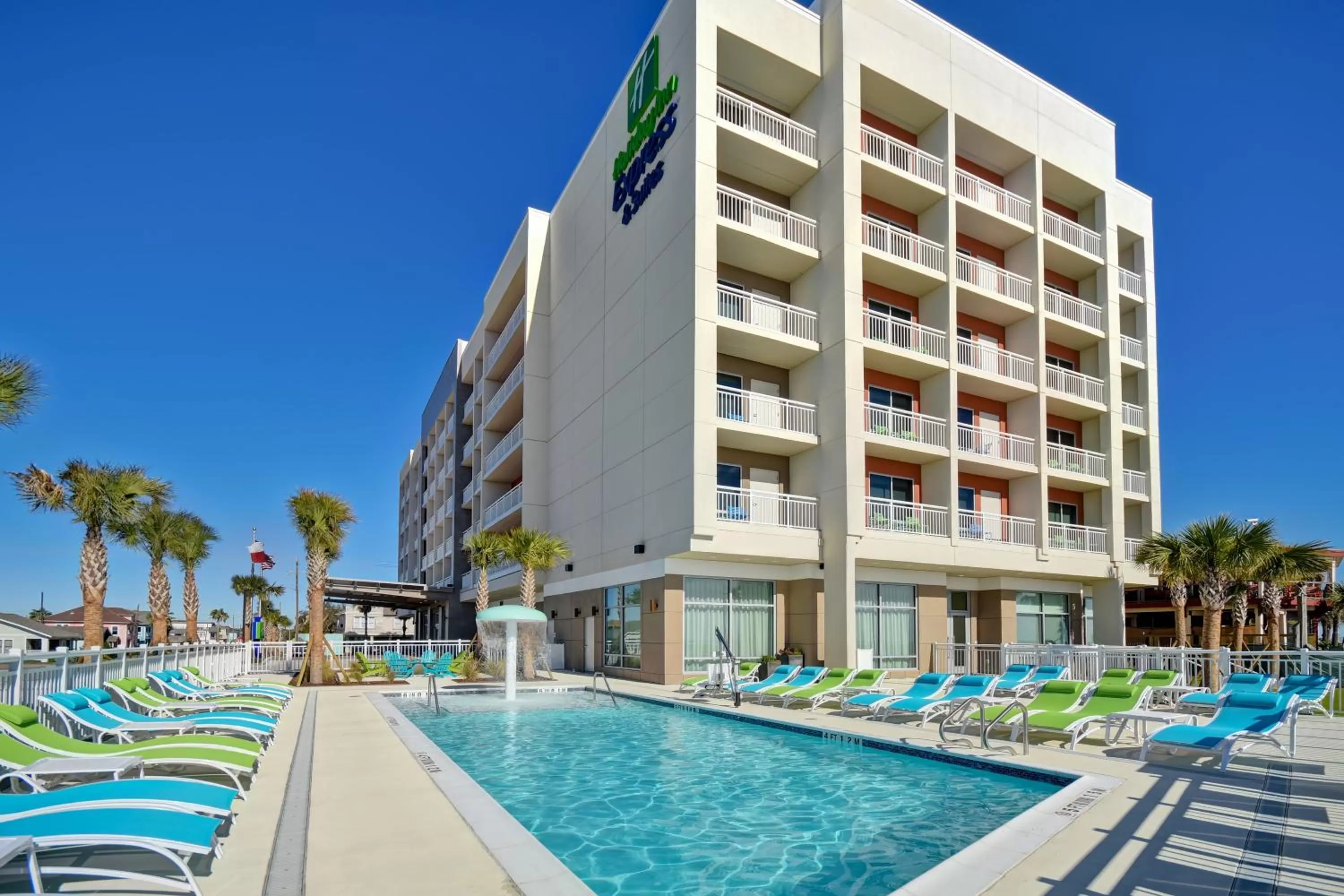 Property building in Holiday Inn Express & Suites - Galveston Beach by IHG