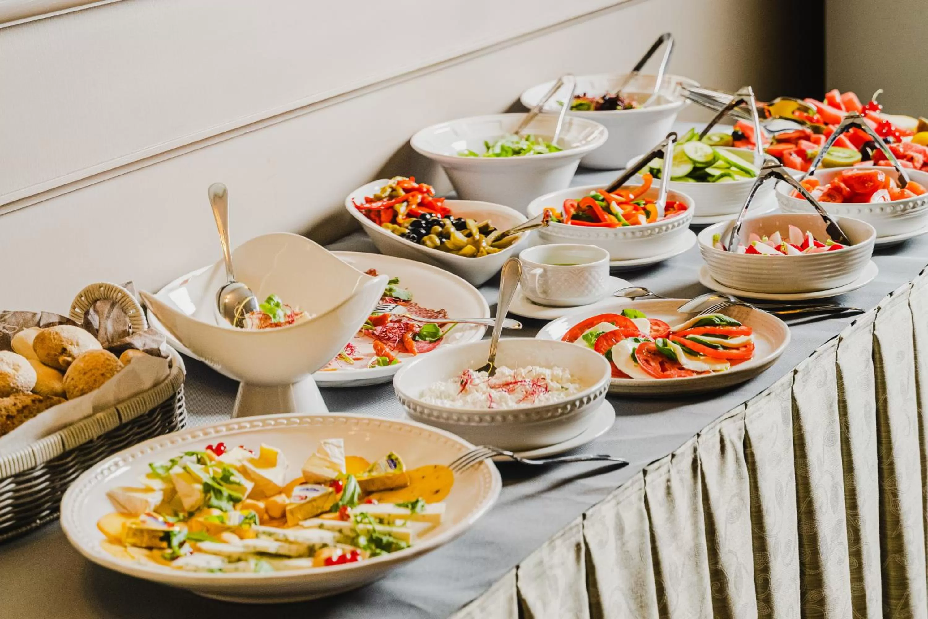 Food and drinks in Hotel Willa Flora