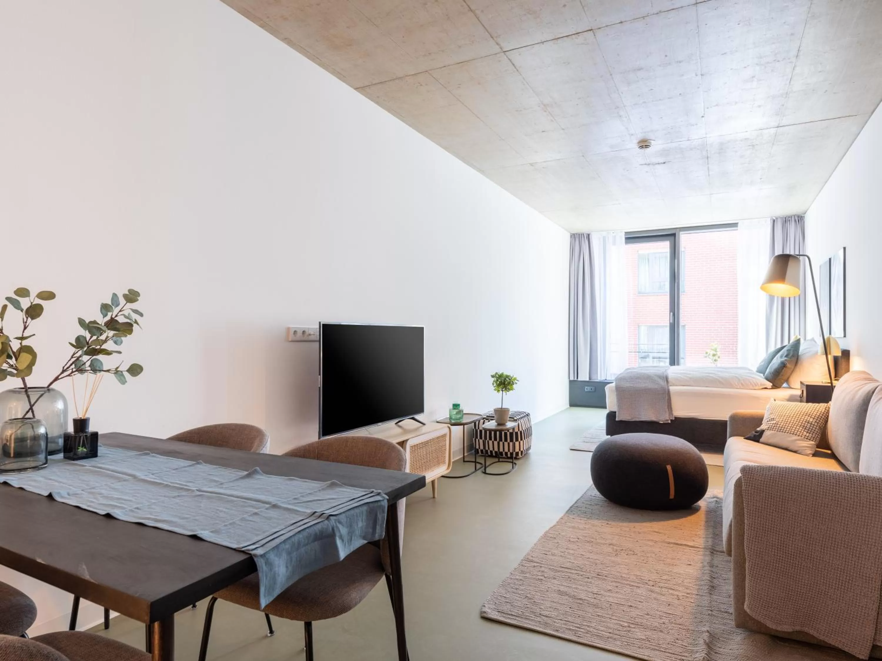 Seating area in Limehome Erfurt Maximilian Welsch Str