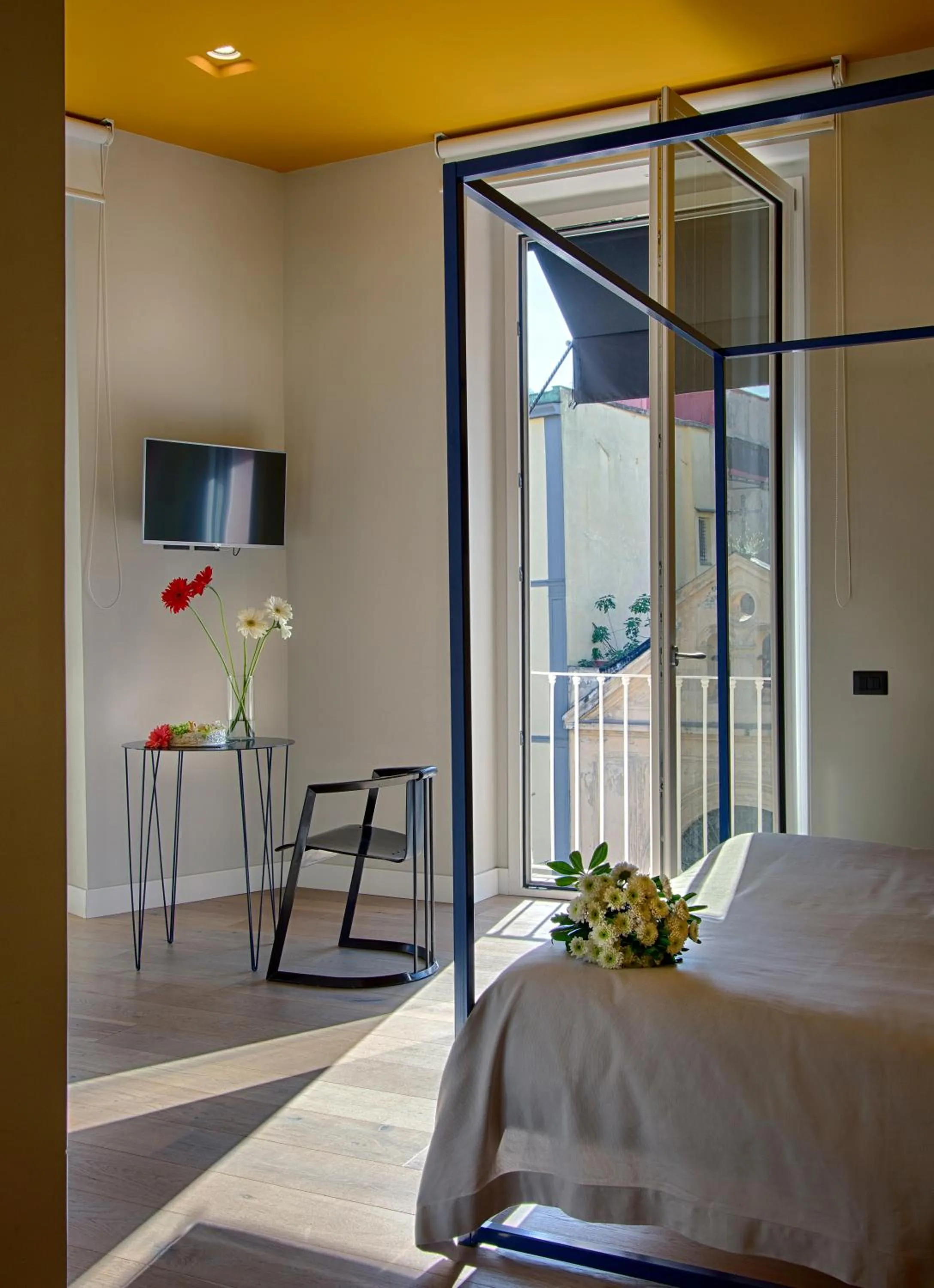 Bedroom, Bed in Casa Pacifico Napoli