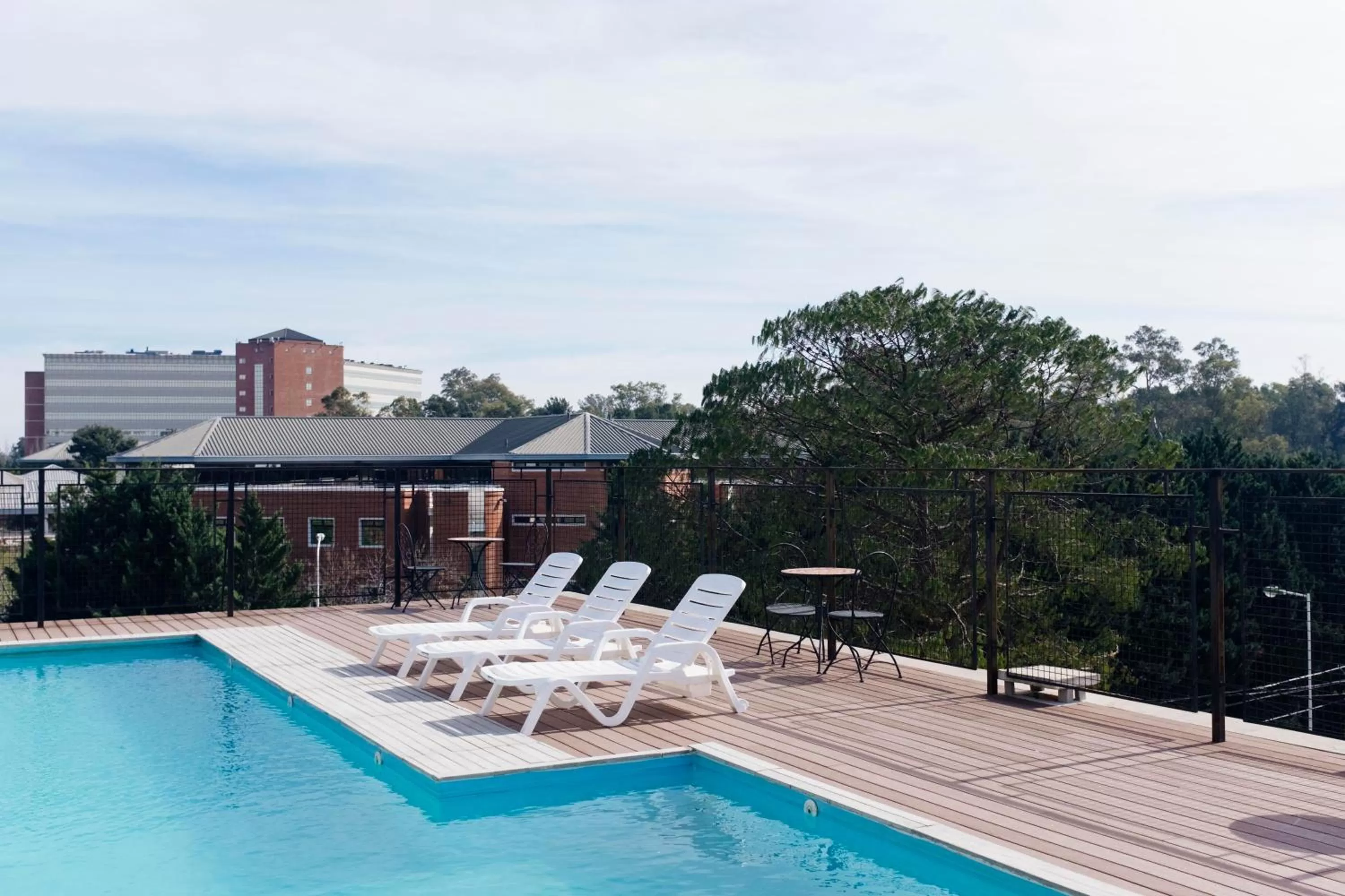 Day in Casa Campus Pilar Suites