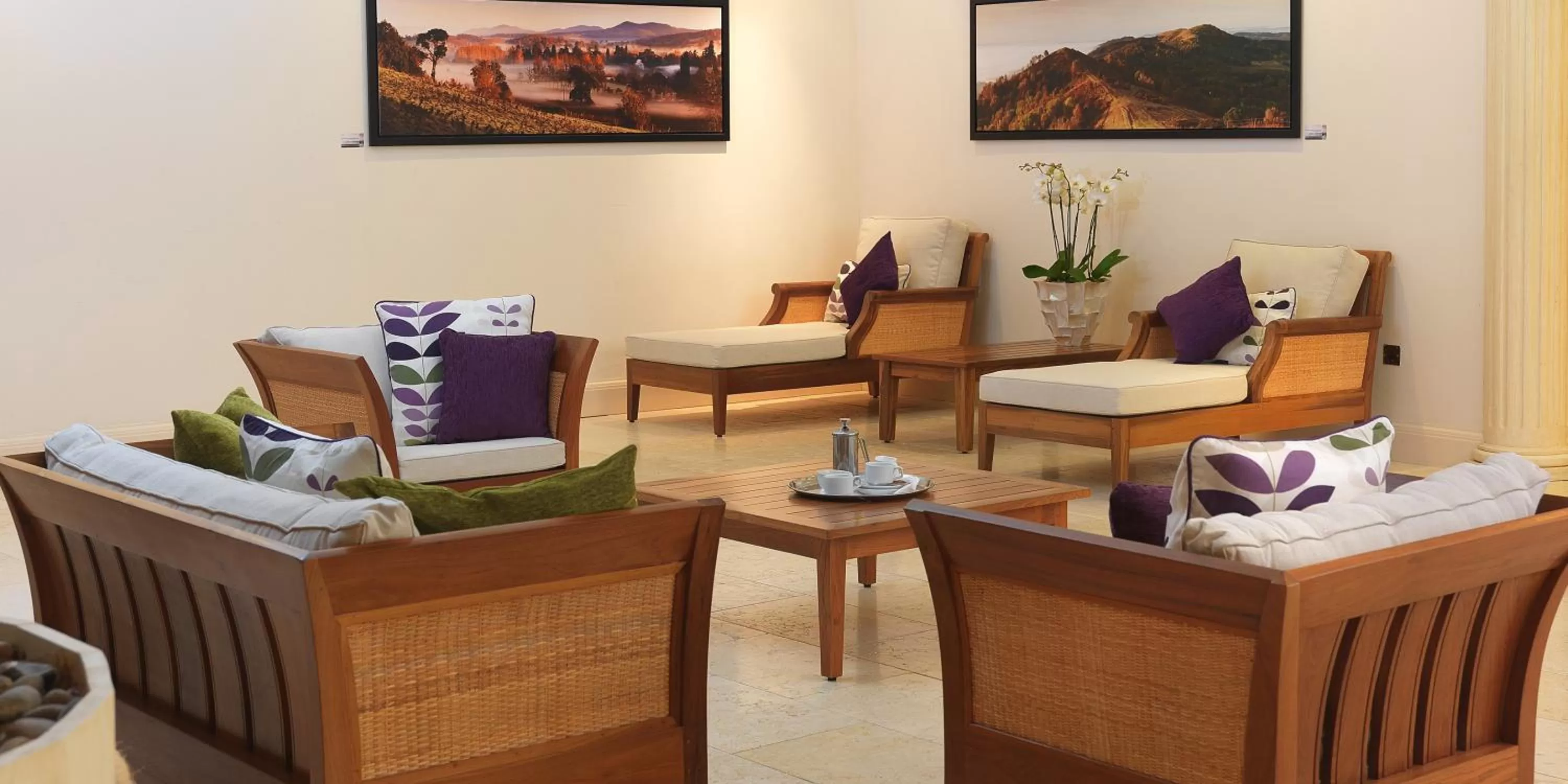 Lounge or bar in The Malvern