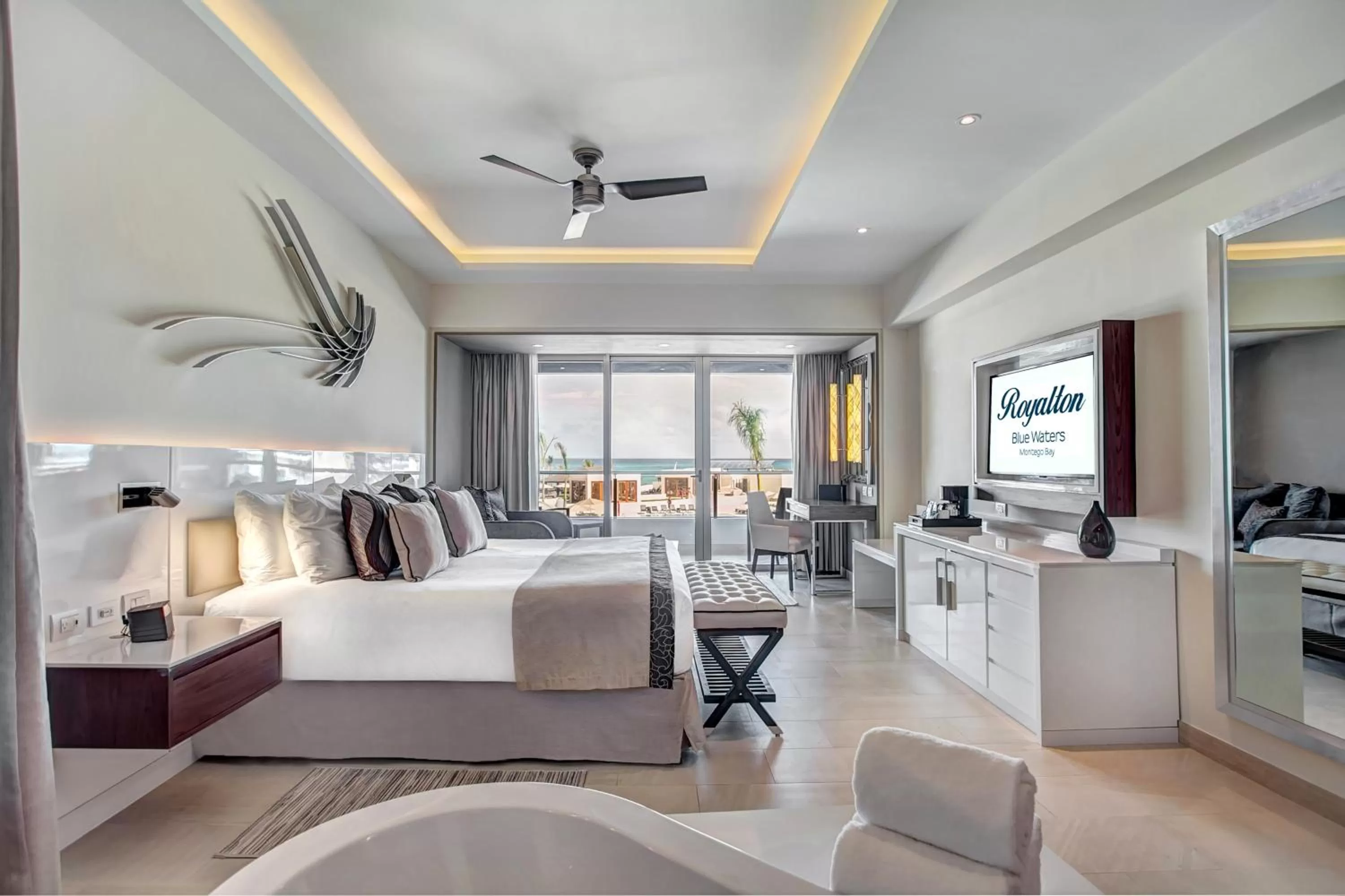 Bedroom, Bed in Royalton Negril, An Autograph Collection All-Inclusive Resort