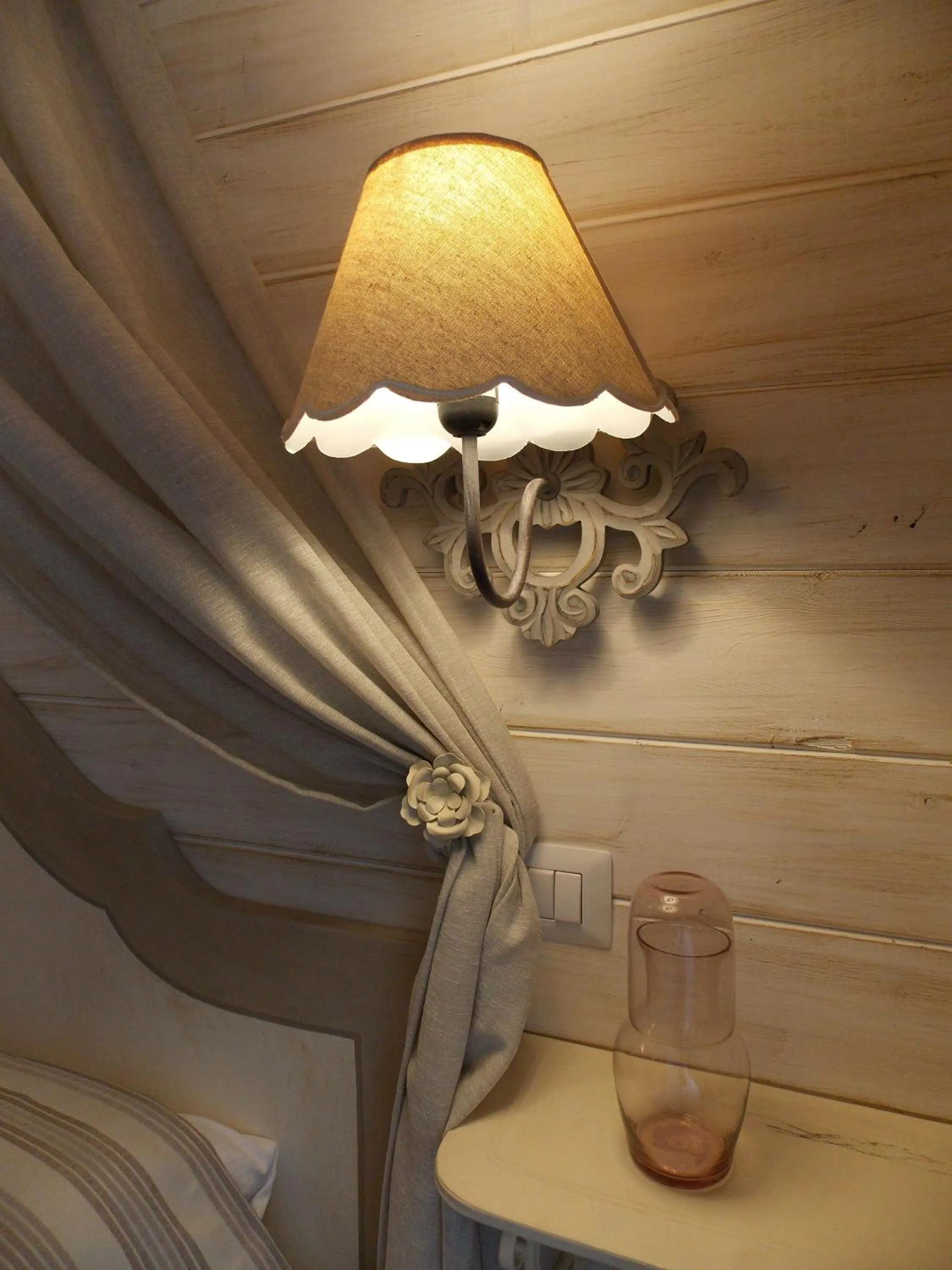 Bedroom in Casa Tua Vaticano Guest House