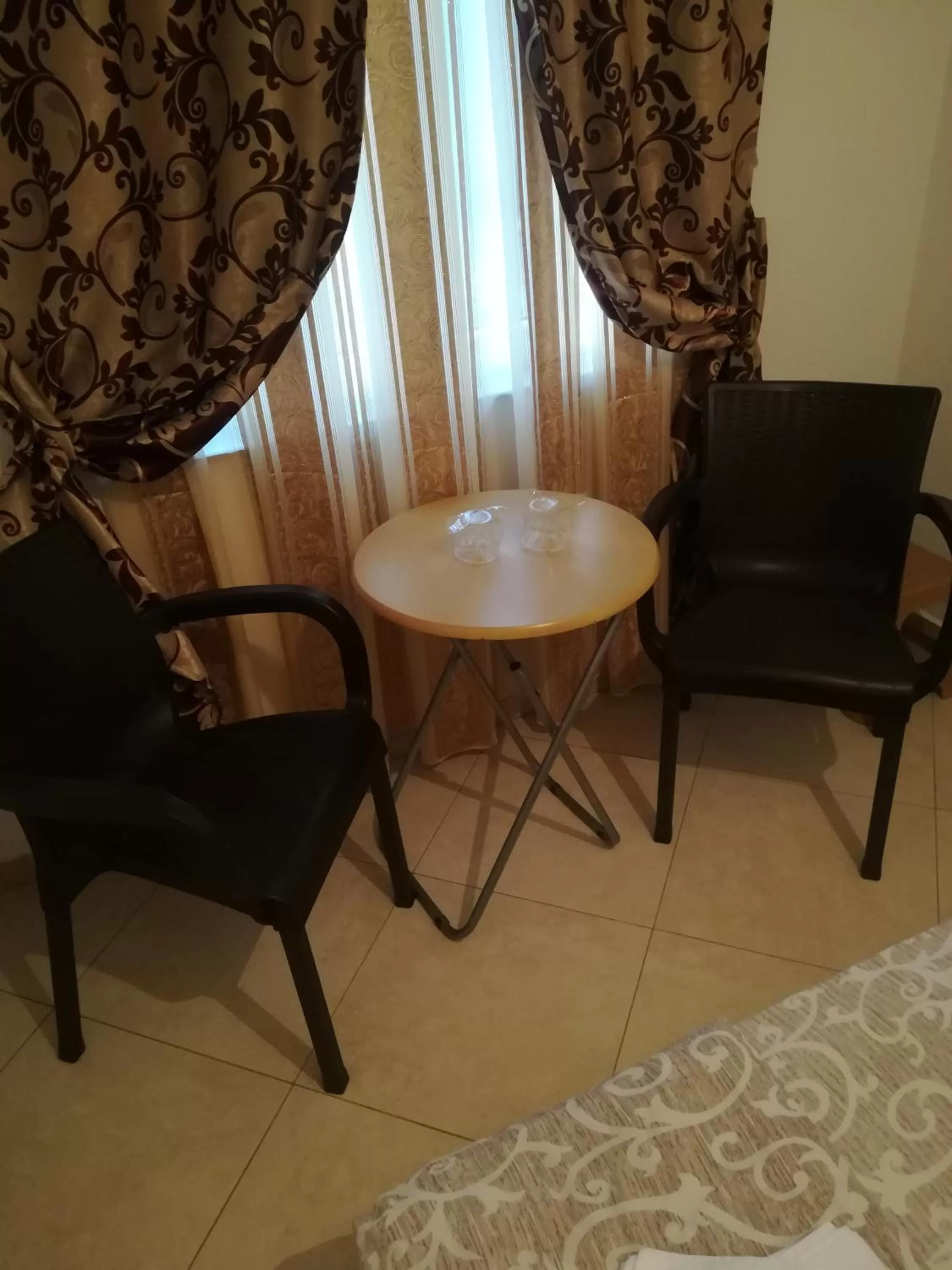 Seating area in Art B