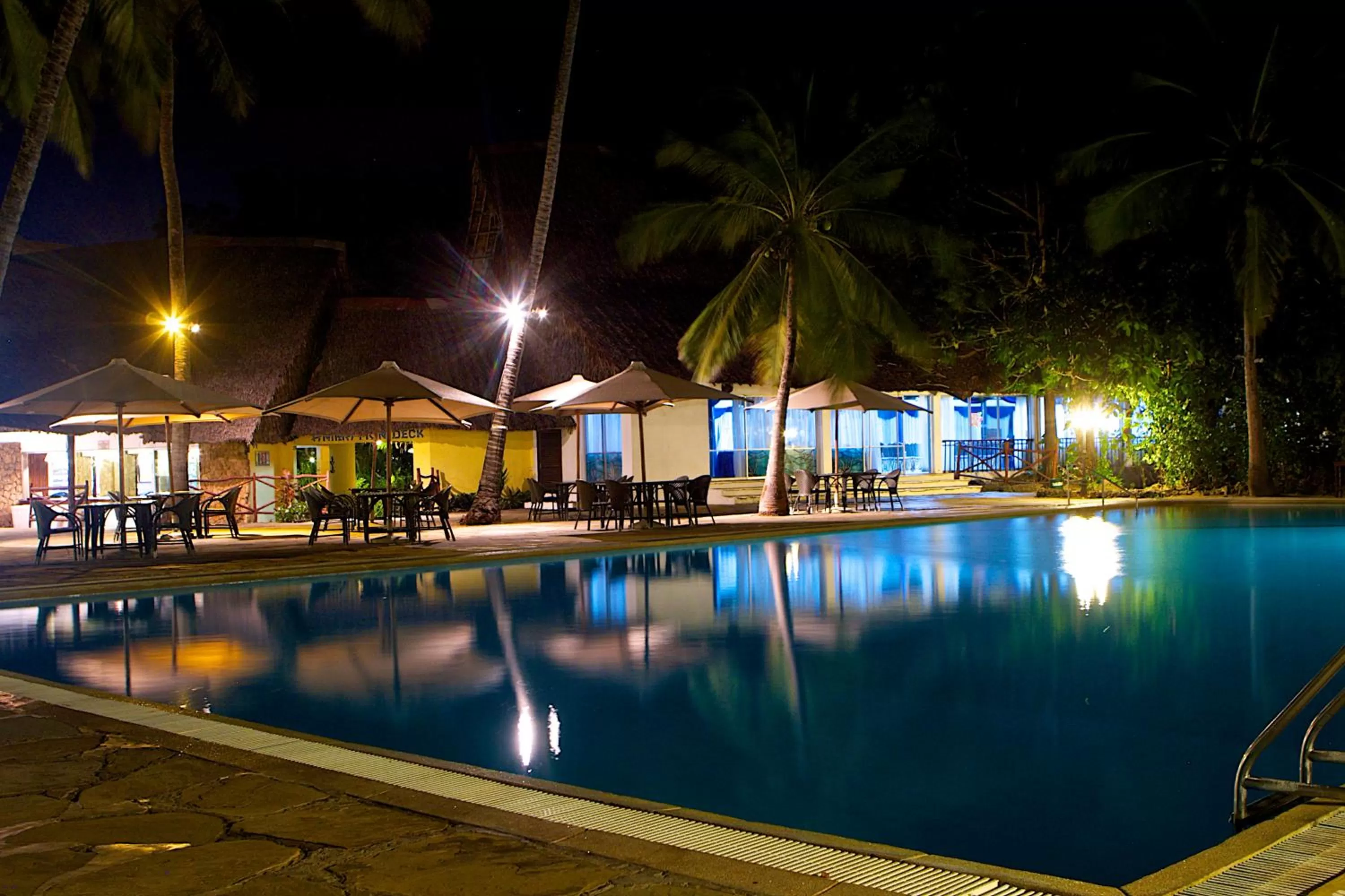 Night in Voyager Beach Resort