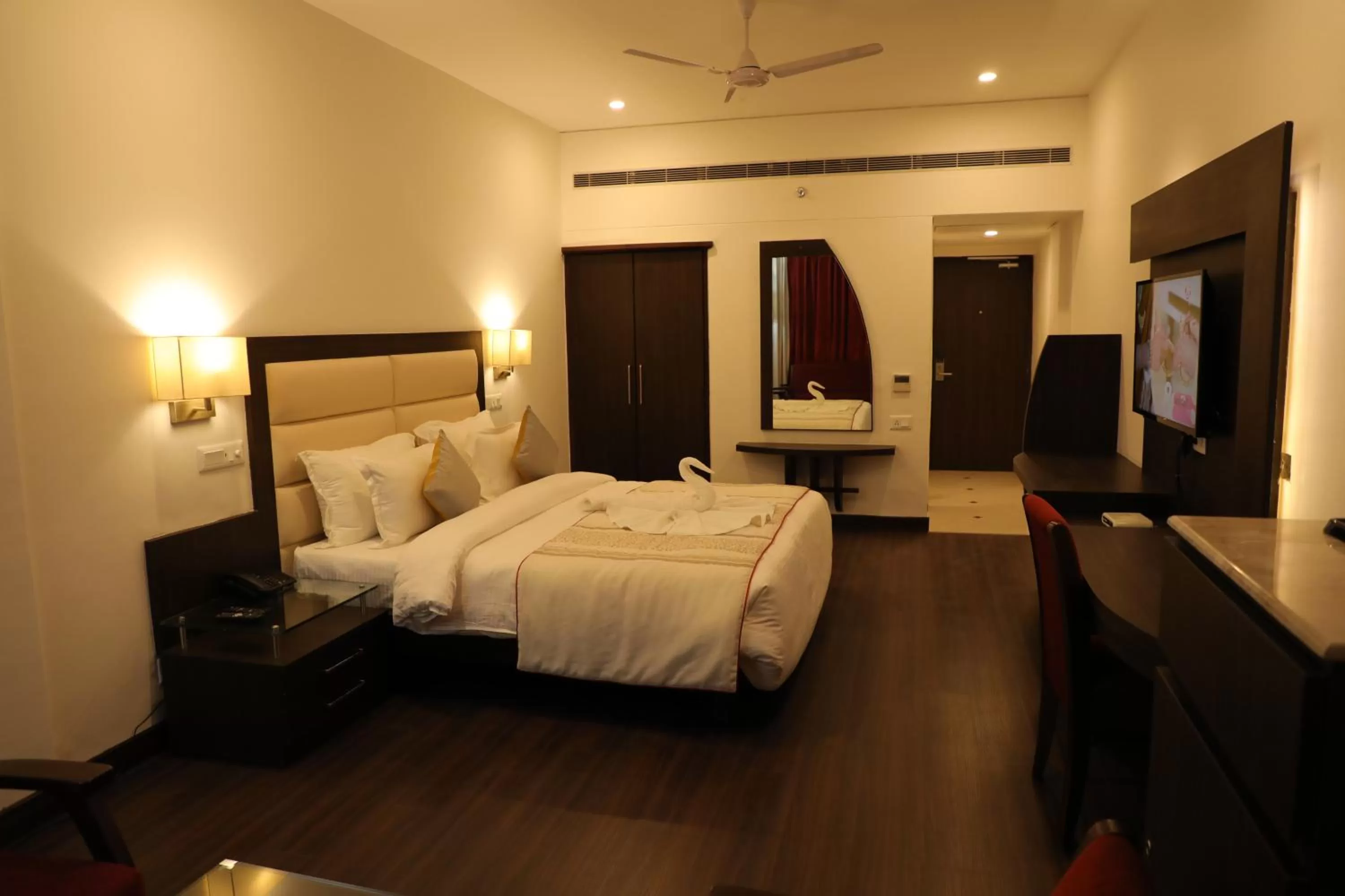 Photo of the whole room, Bed in Hotel Natraj Rishikesh