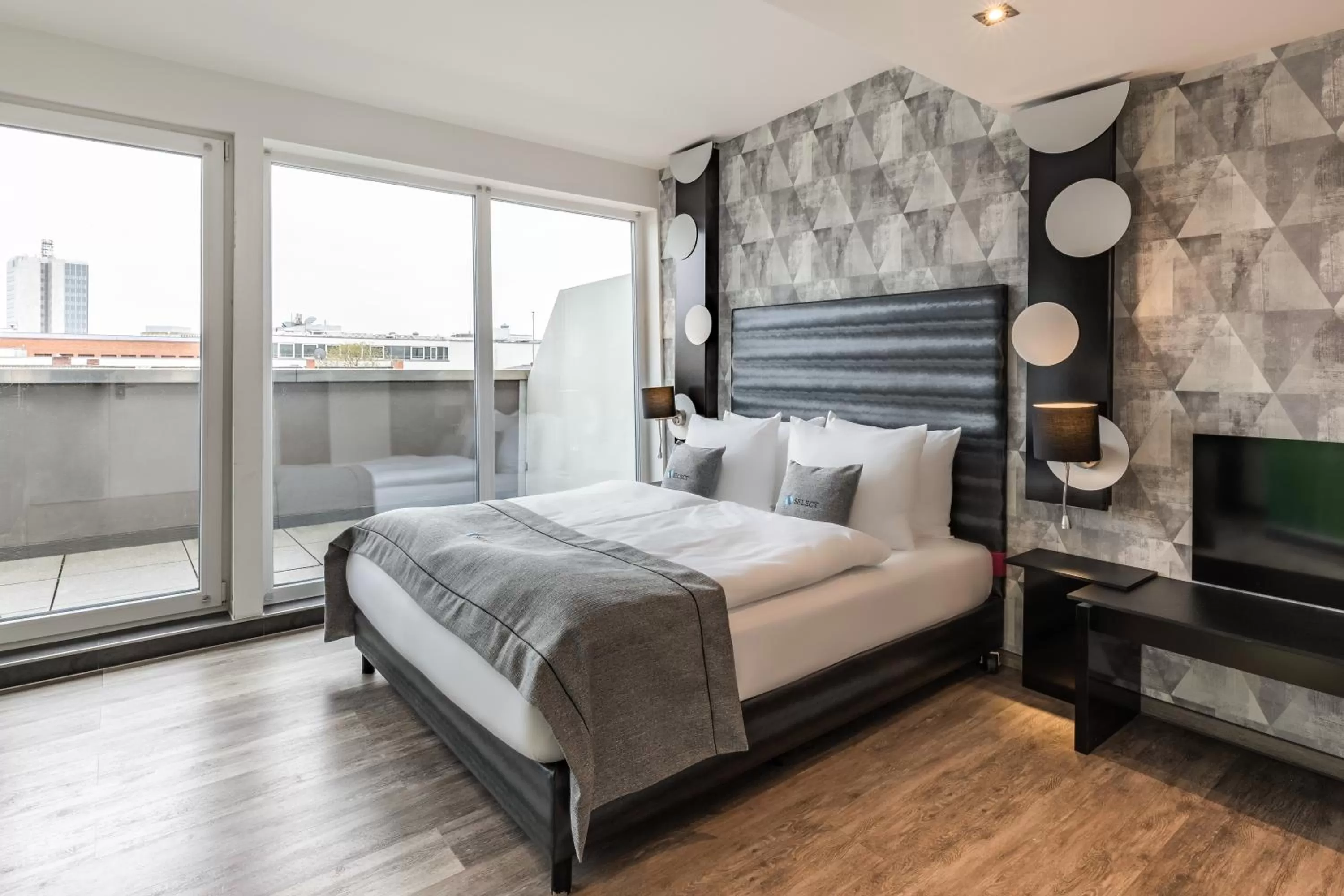 Deluxe Double Room in Garner Hotel Bremen City by IHG