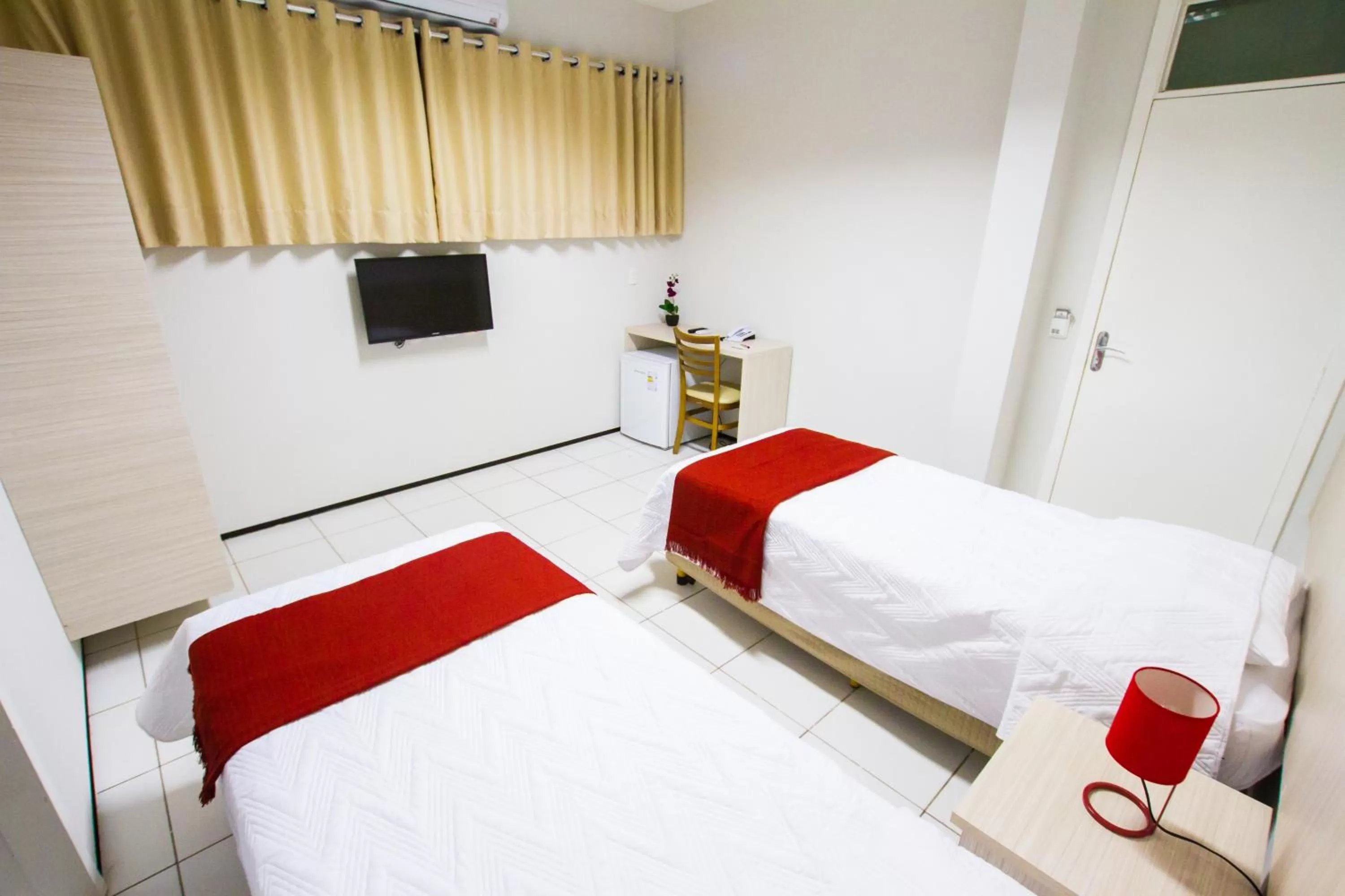 Photo of the whole room, Bed in Holiday Hotel Picos