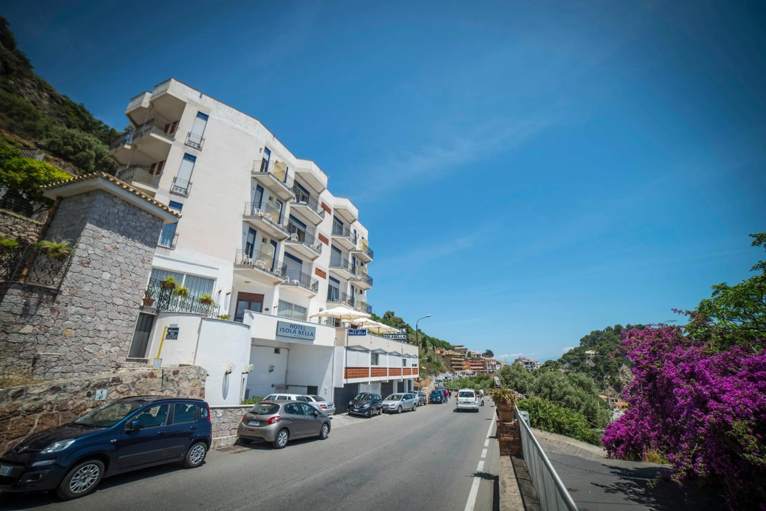 Facade/entrance in Hotel Isola Bella