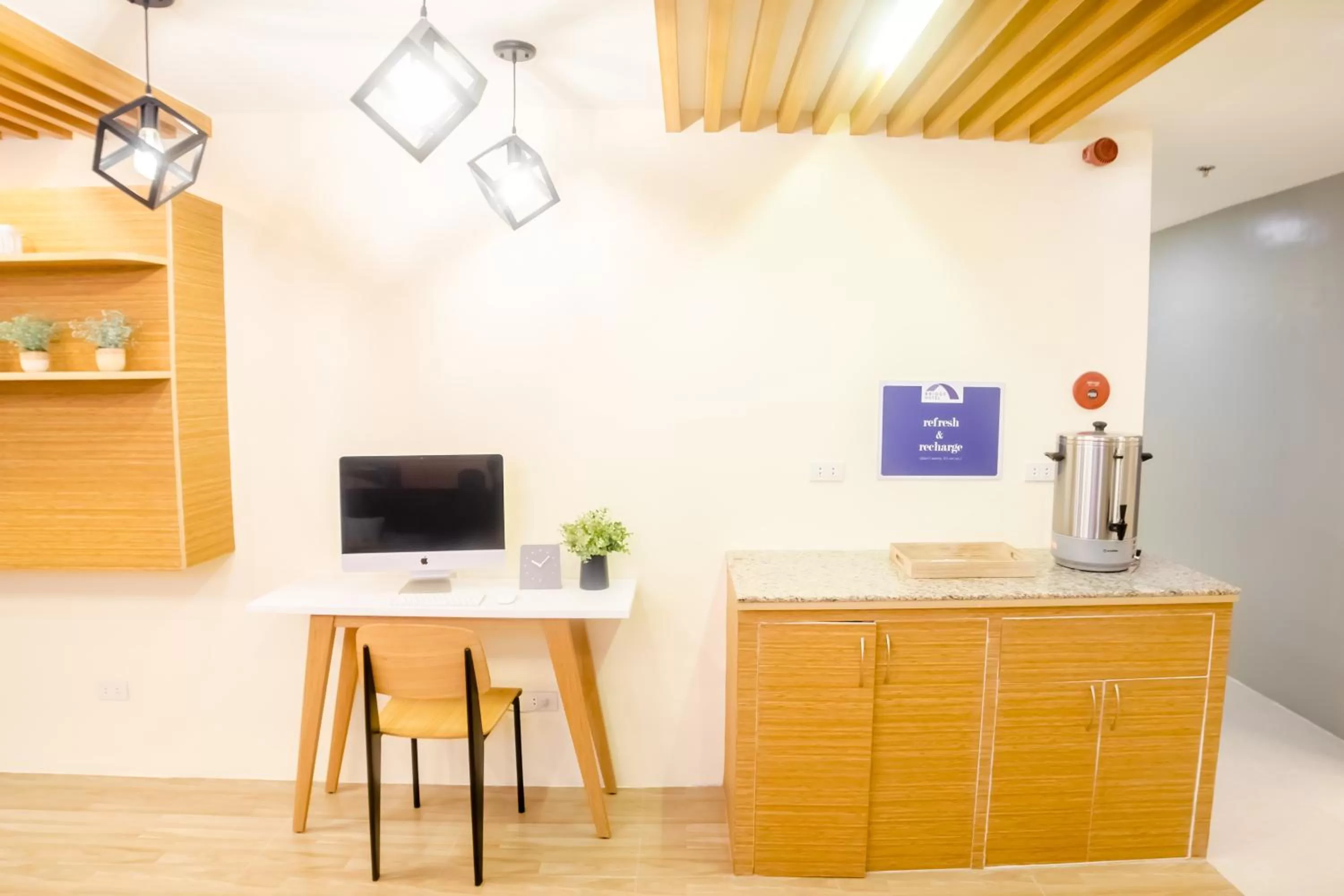 Property building in Bridge Hotel