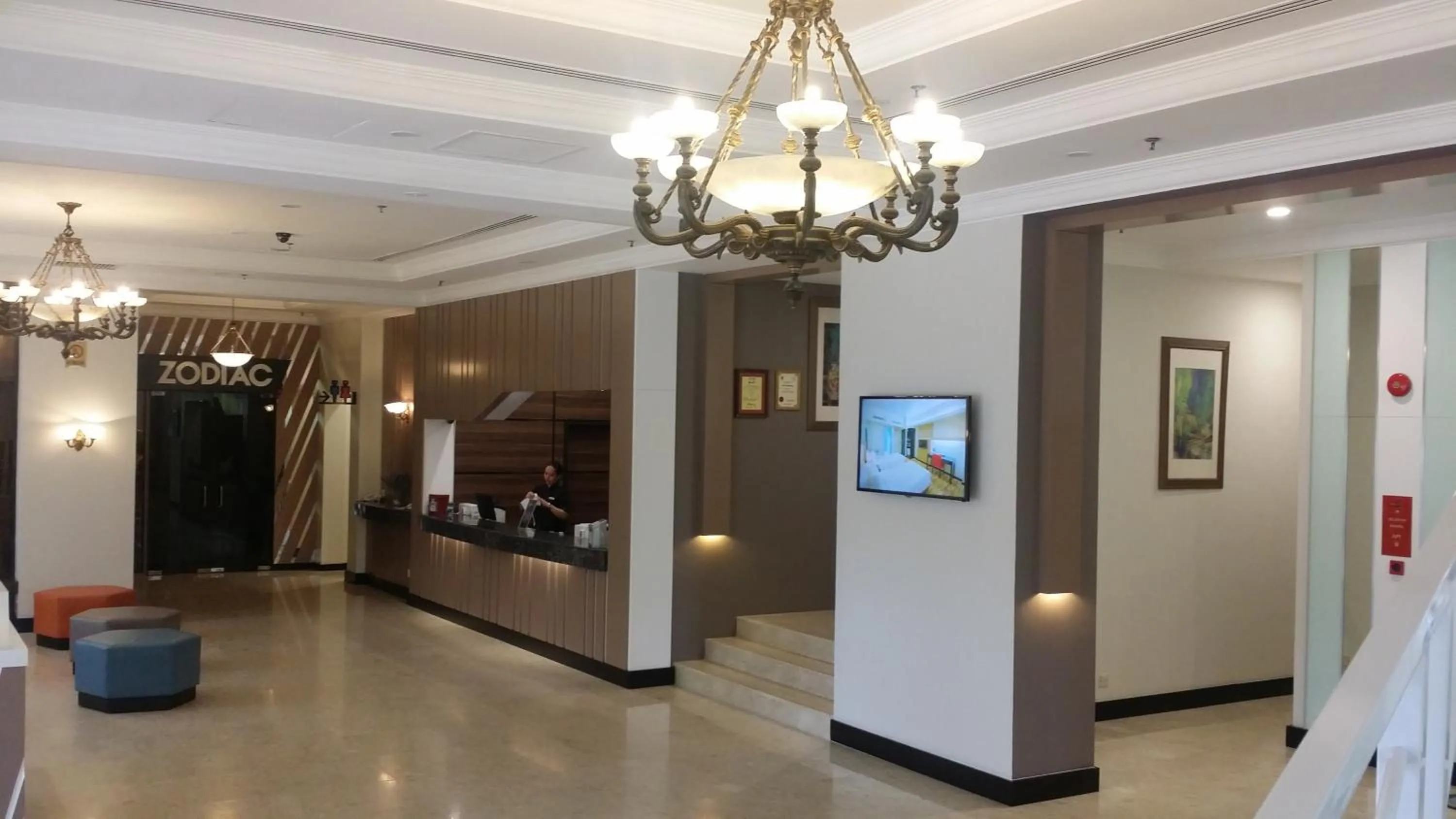 Lobby or reception in Harbour View Hotel