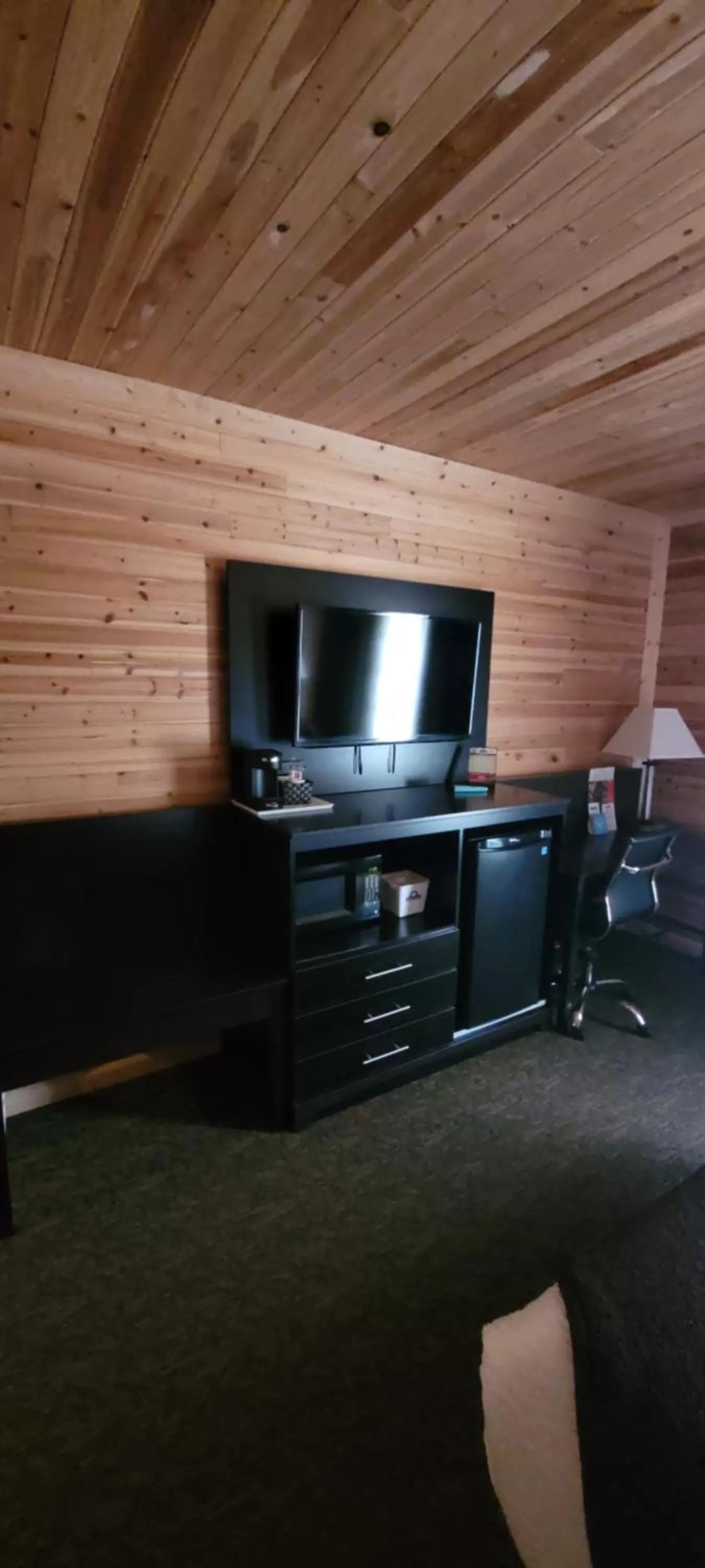 Days Inn by Wyndham Cadillac