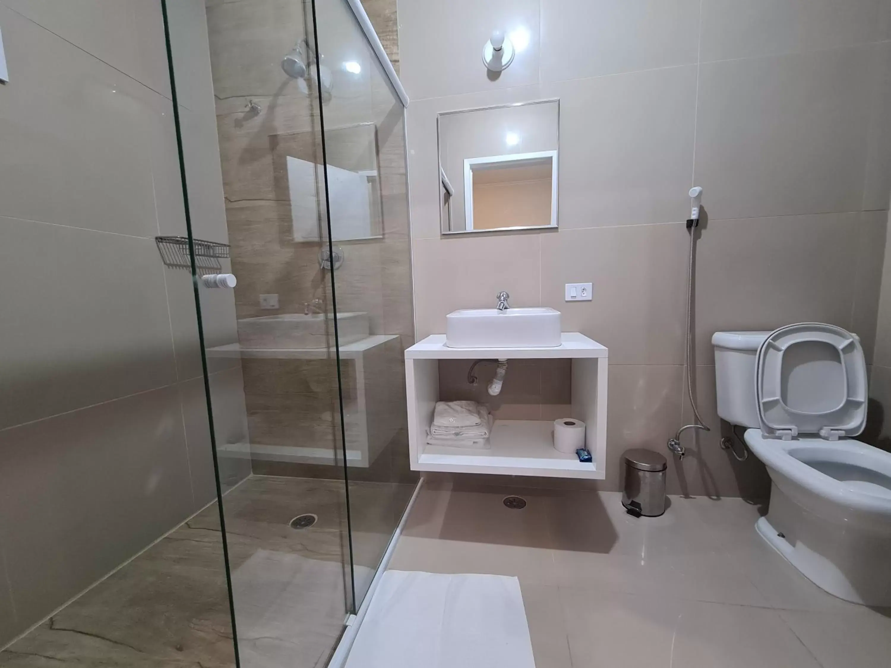 Deluxe Room in Bella Augusta Hotel Deluxe Room in Bella Augusta Hotel