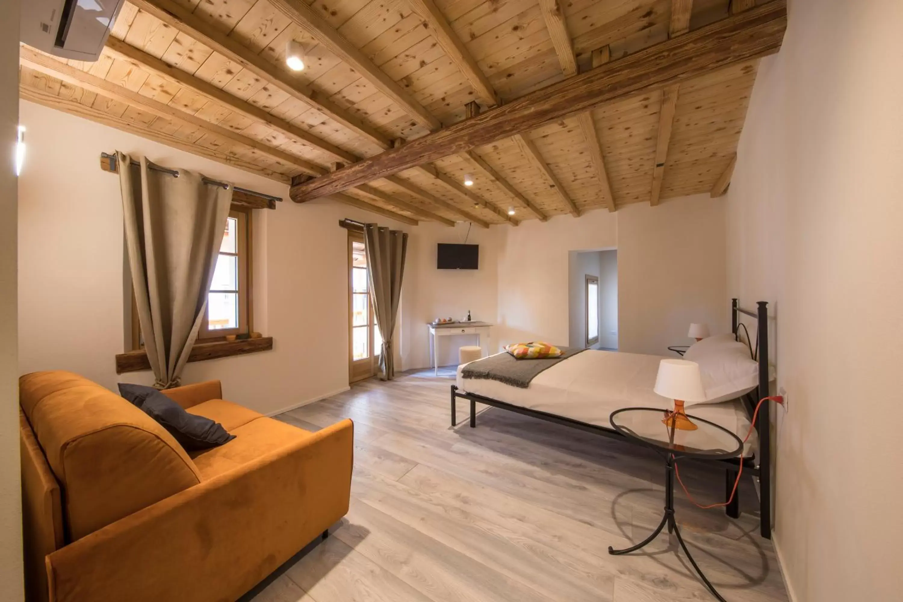 Double Room with Balcony (2 Adults + 1 Child) in Corte Garibaldi Double Room with Balcony (2 Adults + 1 Child) in Corte Garibaldi