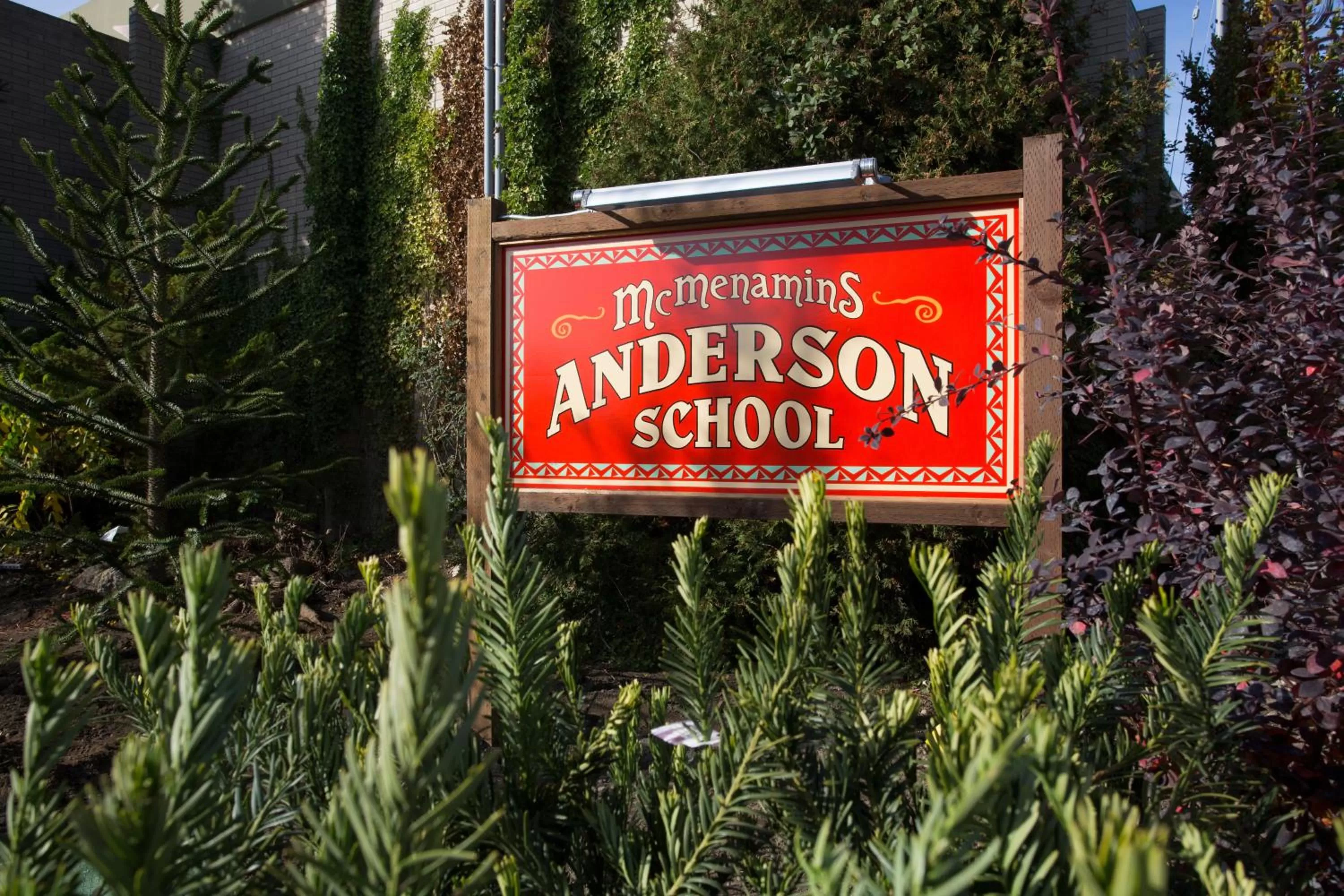Property logo or sign in McMenamins Anderson School