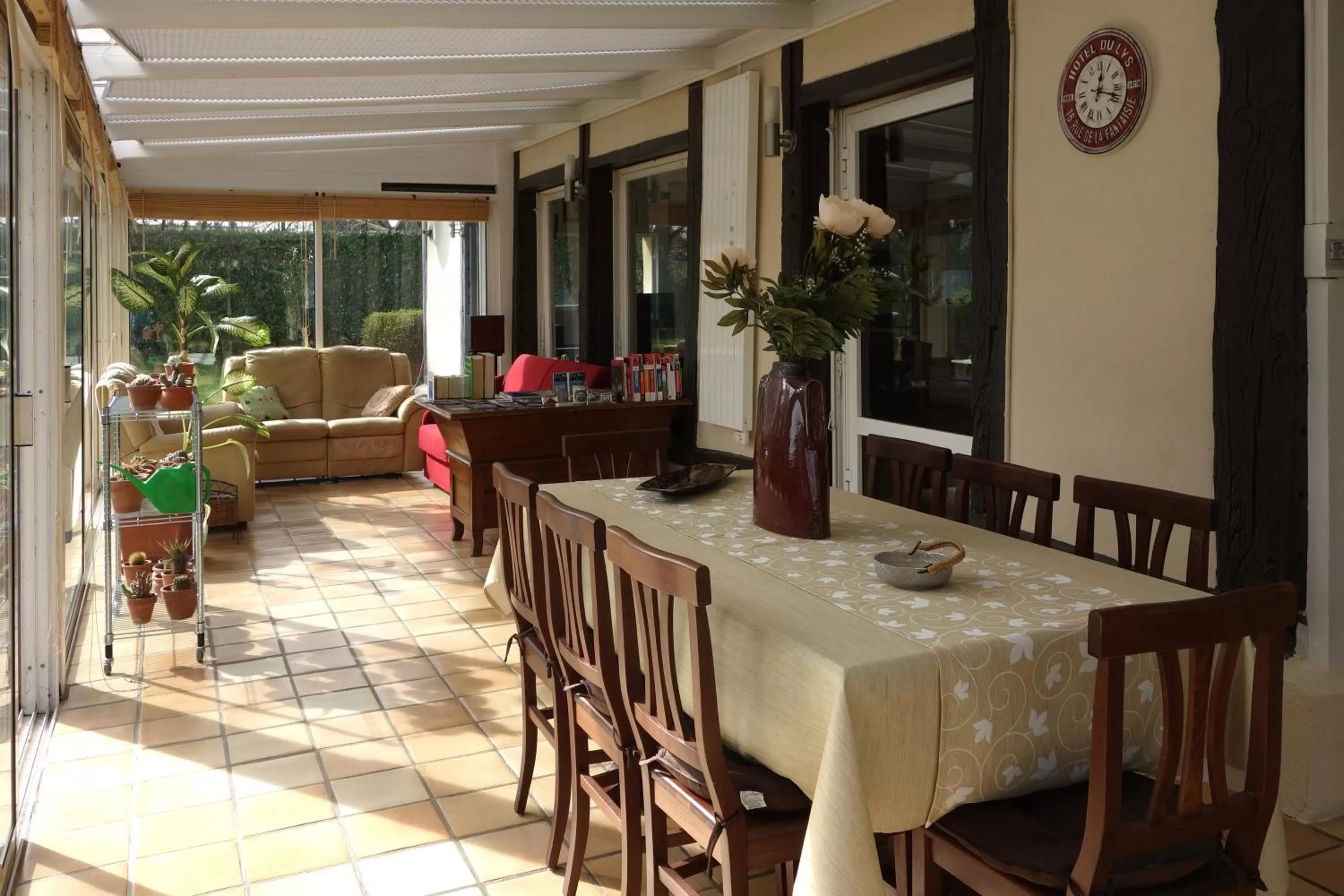 Patio, Restaurant/Places to Eat in Chambre D'Hôtes le Phenix