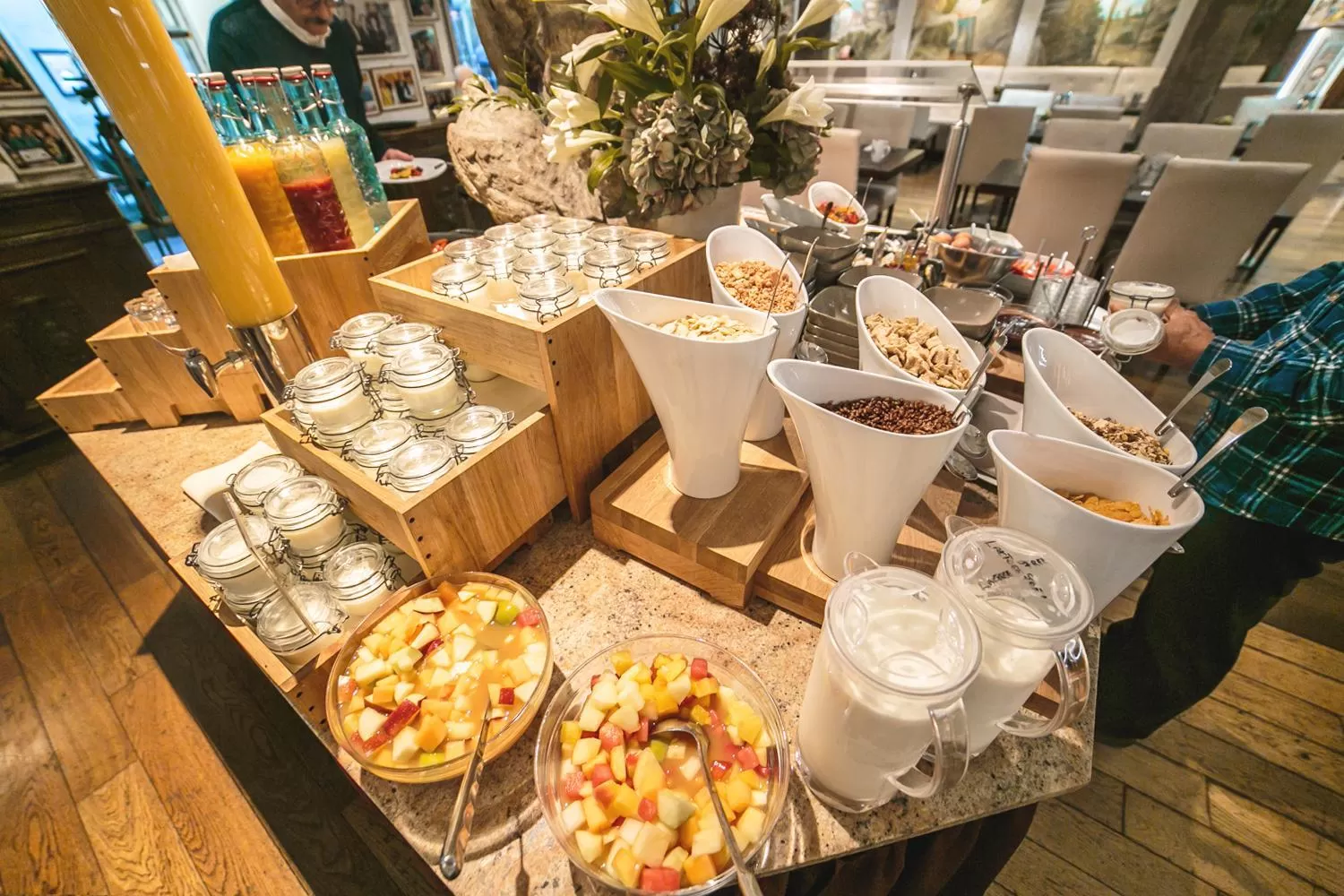 Breakfast in Hotel Royal