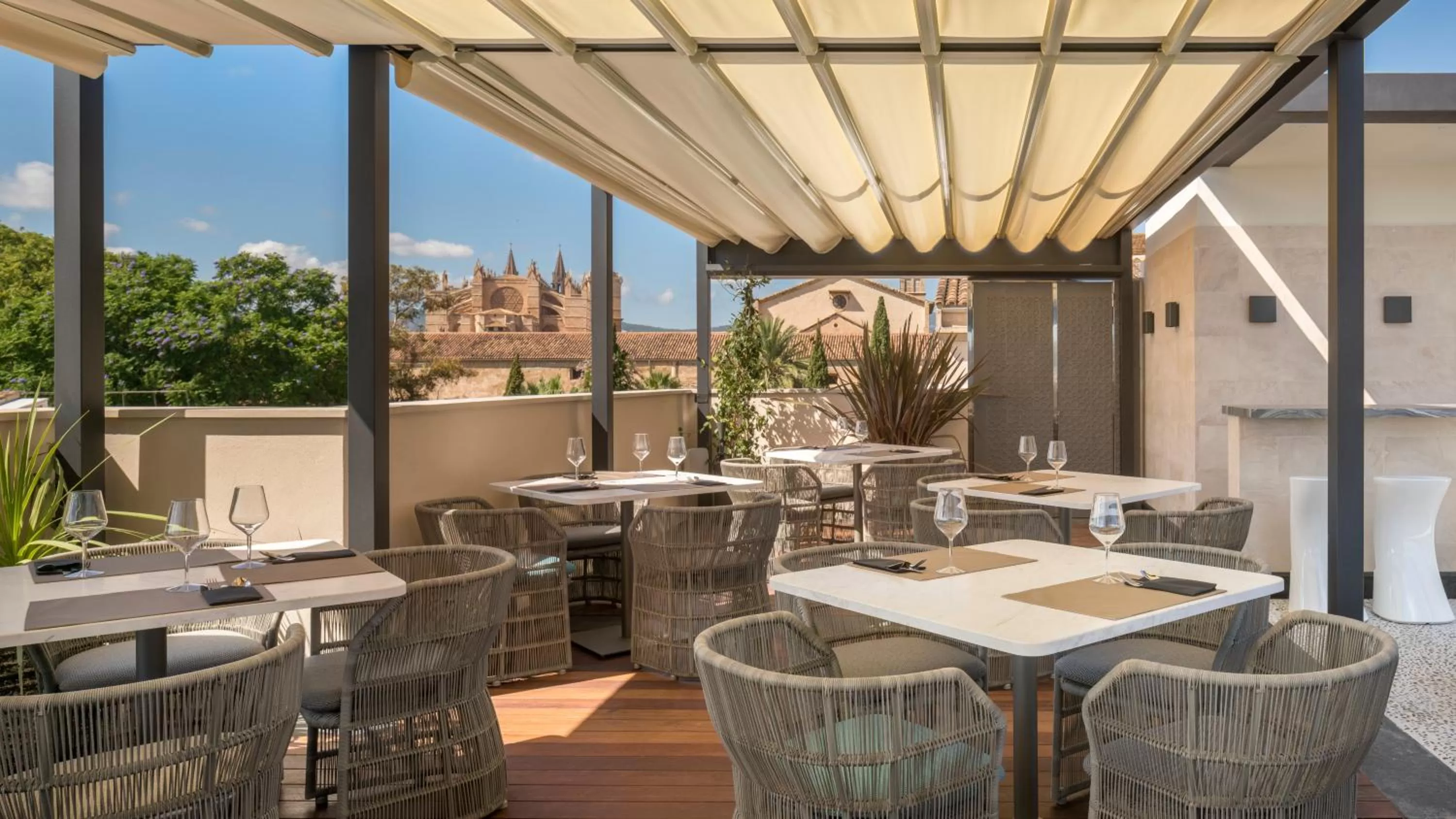 Restaurant/places to eat in El Llorenc Parc de la Mar - Adults Only (+16)