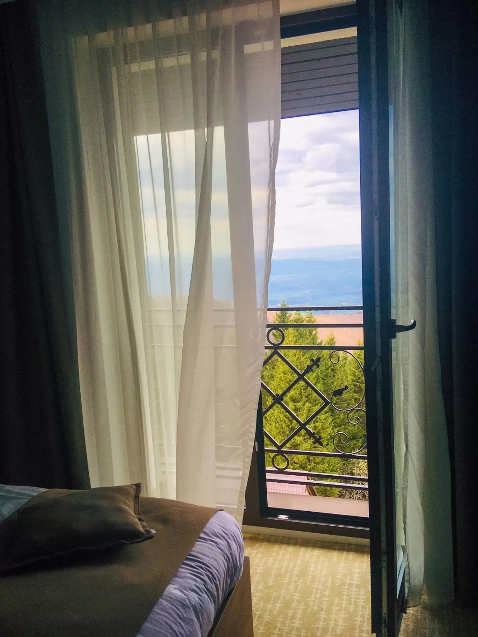 Bird's eye view, Bed in Montis Hotel & Spa