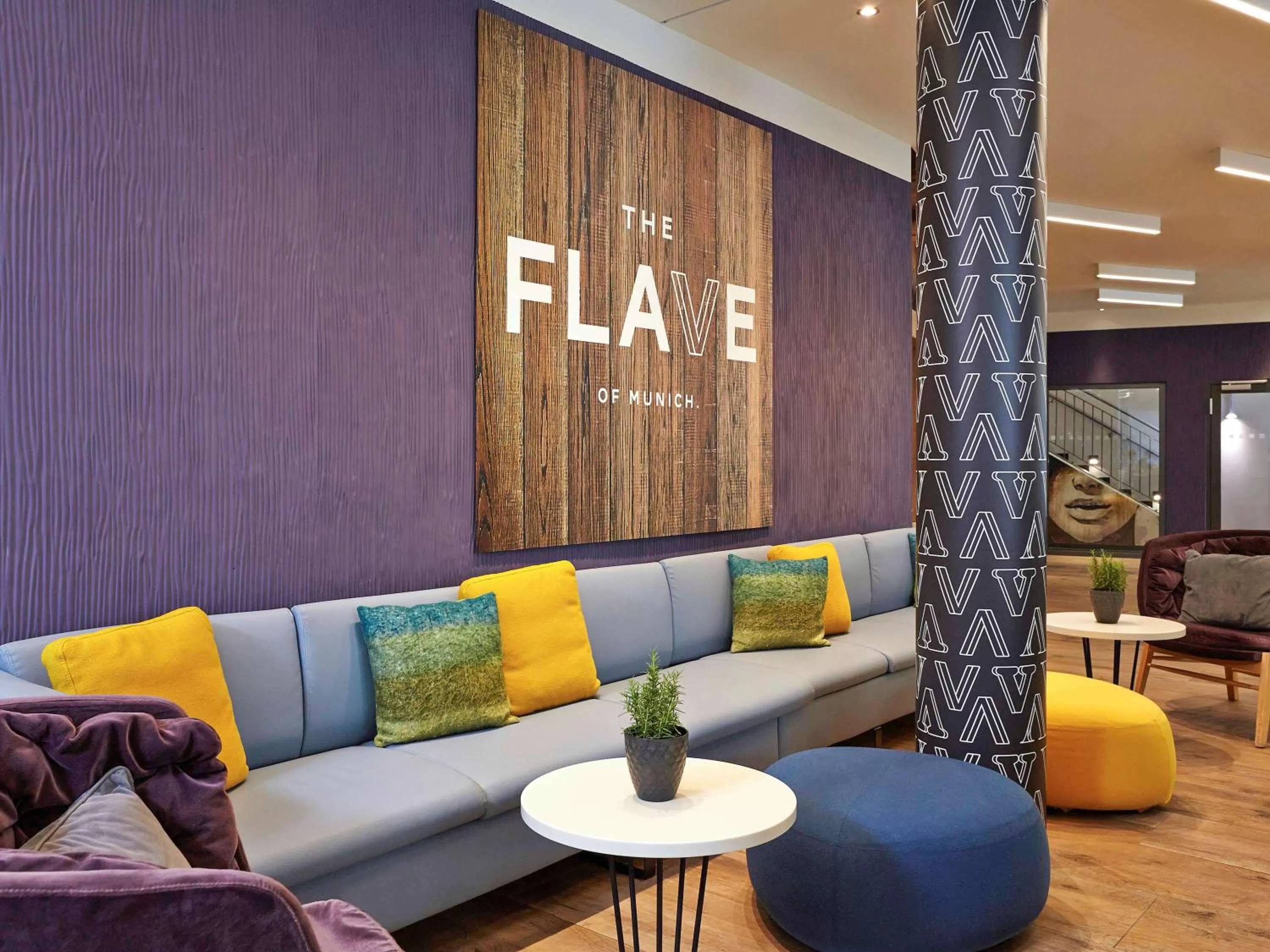 Lounge or bar in Novotel München City Arnulfpark