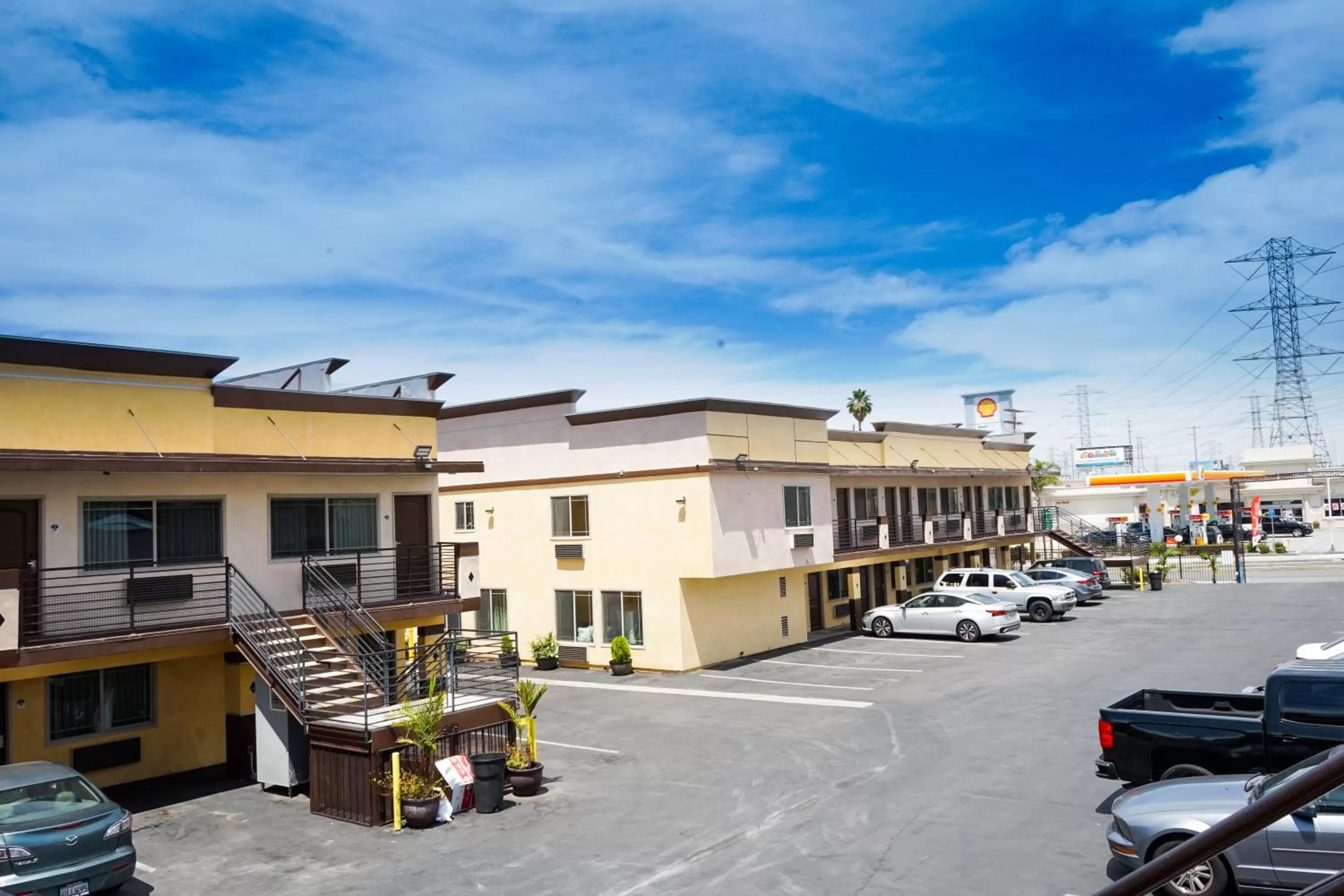 Property building in Starlight Inn South El Monte