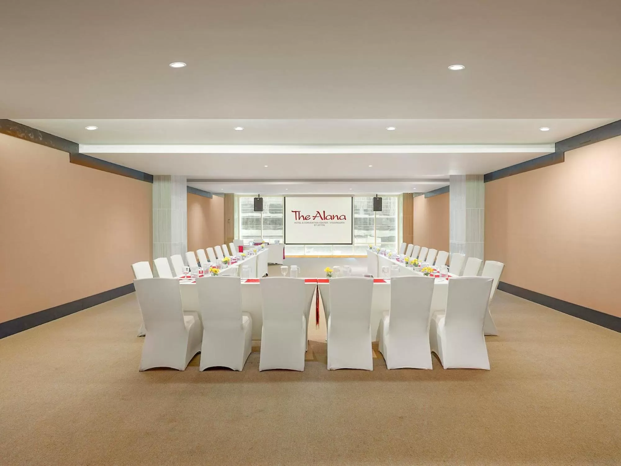 Meeting/conference room in The Alana Yogyakarta Hotel and Convention Center